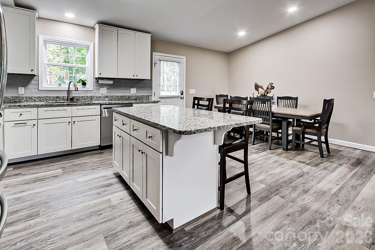 Single Family Residence at 4434 New Hope Church Road, Asheboro, photo 10 of 25