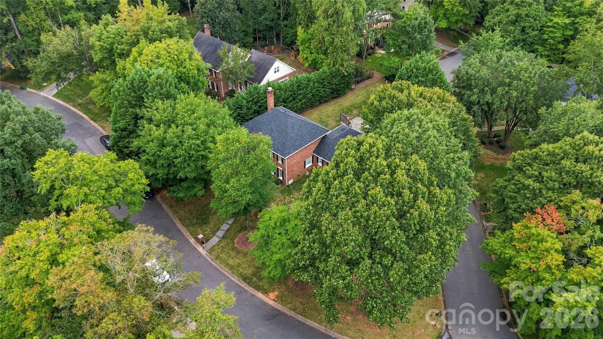 Single Family Residence at 9414 Tillot Drive, Matthews, photo 35 of 39