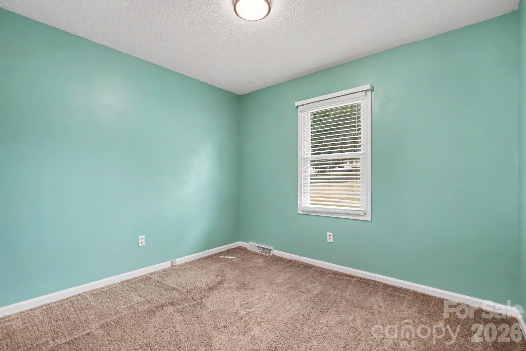 Single Family Residence at 213 Cobblestone Lane NW, Concord, photo 14 of 30