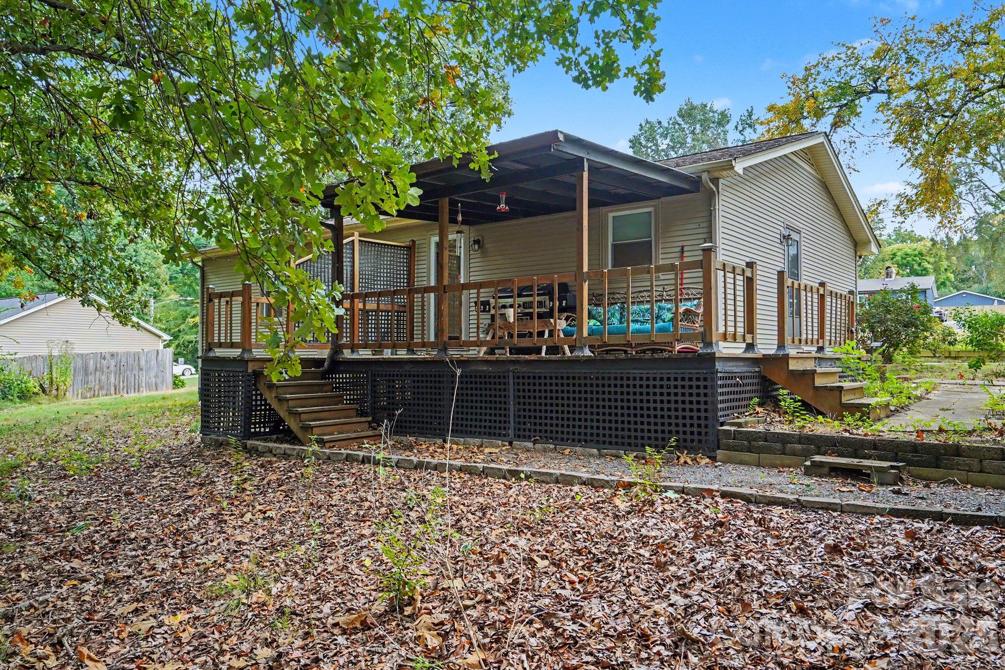 Single Family Residence at 213 Cobblestone Lane NW, Concord, photo 26 of 30