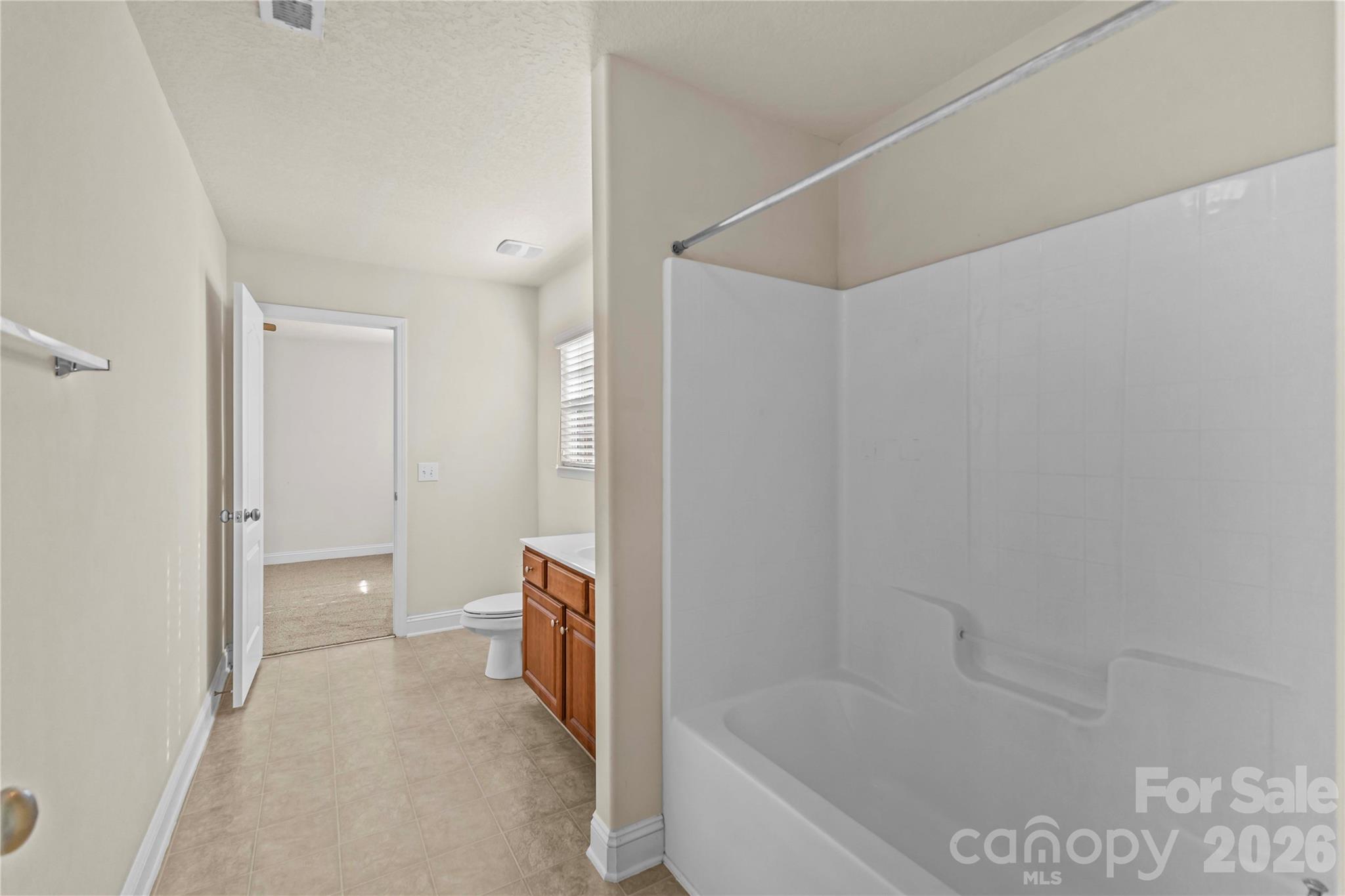 Single Family Residence at 2532 Glyncastle Way, Gastonia, photo 27 of 40