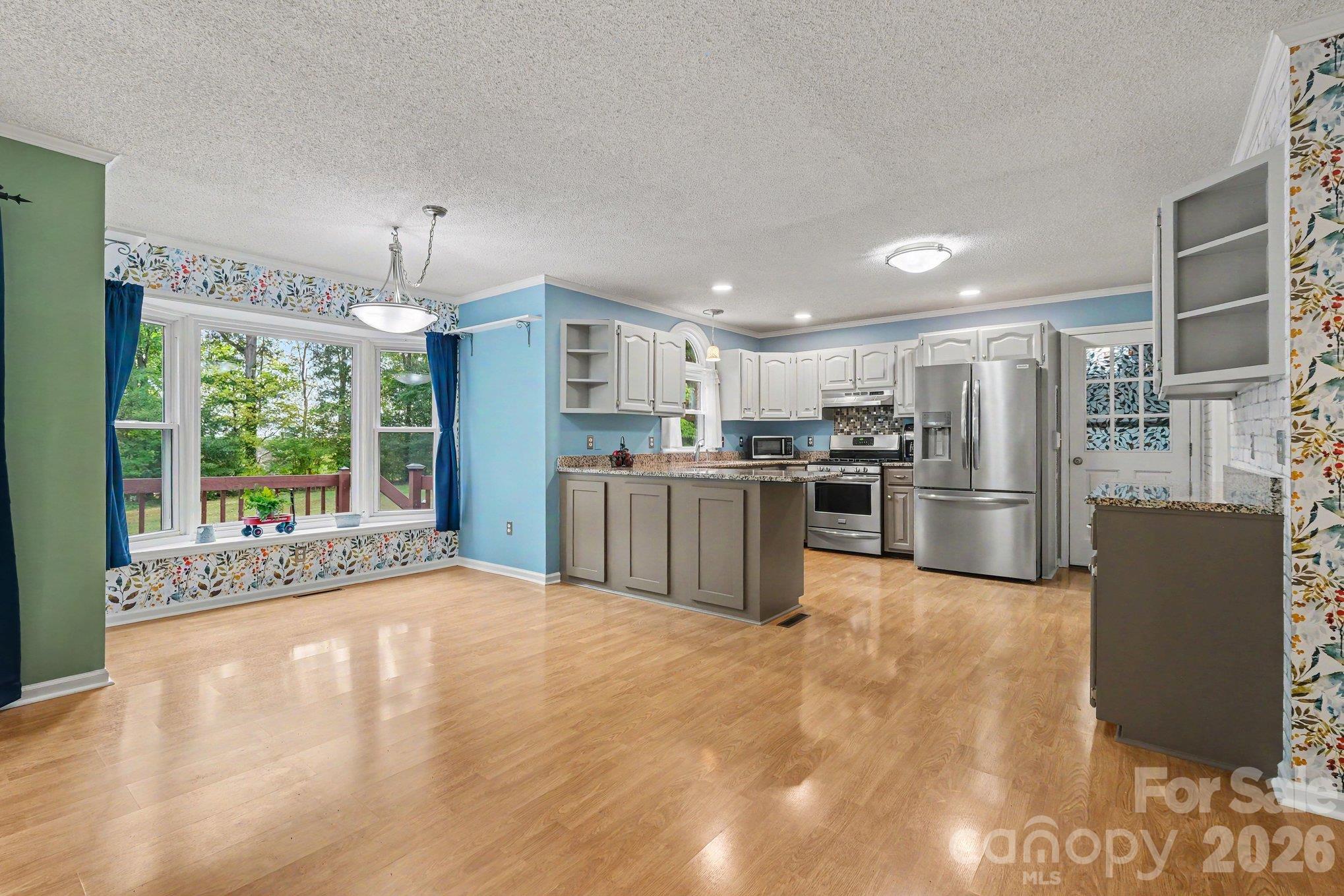 Single Family Residence at 1312 Bennington Drive NW, Concord, photo 12 of 38