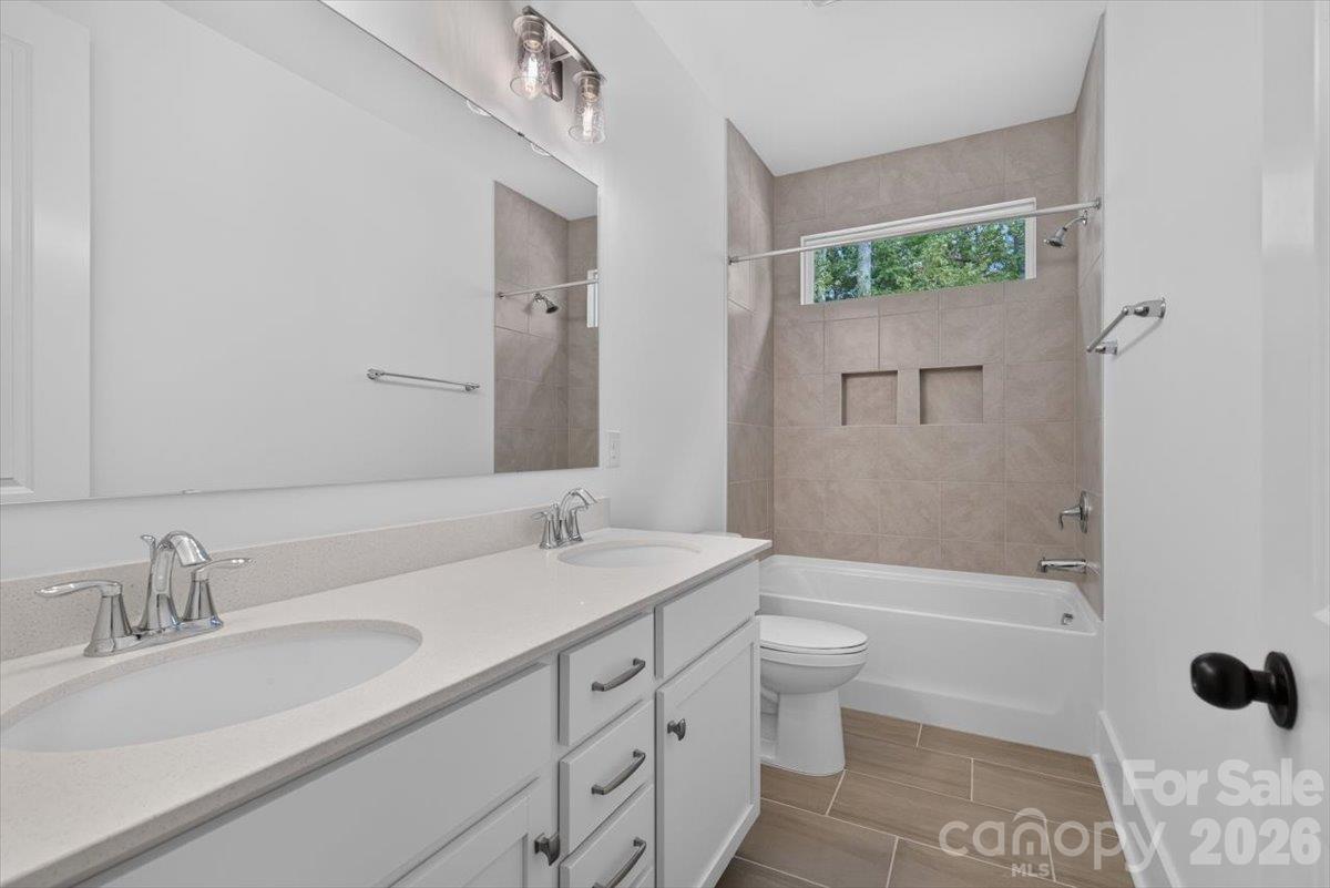 Single Family Residence at 4919 Potter Road, Matthews, photo 25 of 46