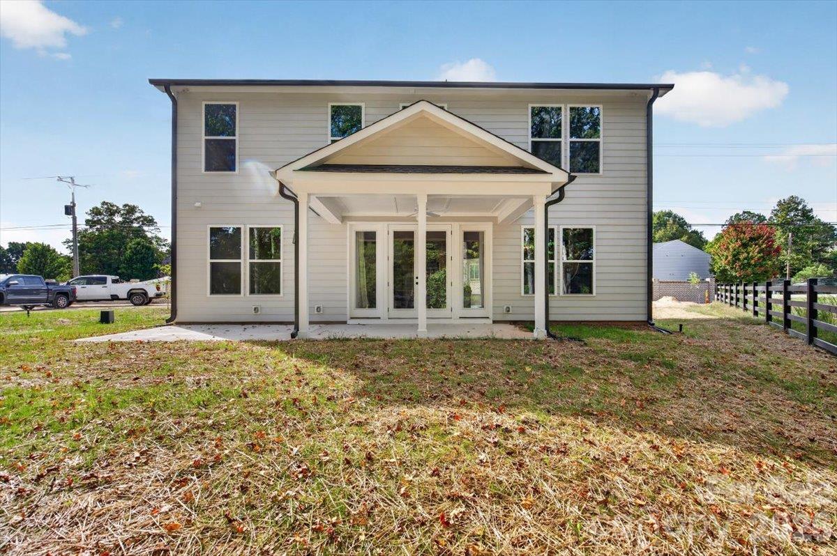 Single Family Residence at 4919 Potter Road, Matthews, photo 37 of 46
