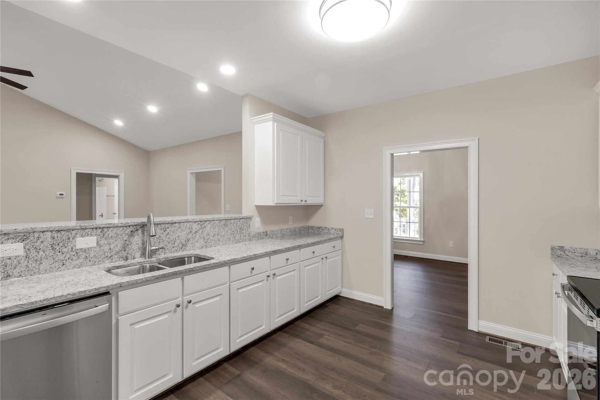 Single Family Residence at 1489 Paraham Road S, York, photo 12 of 45