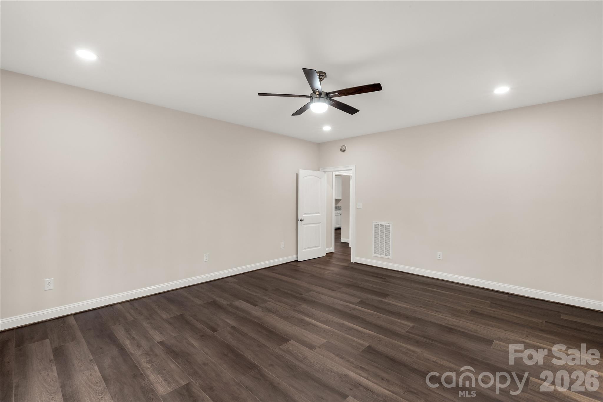 Single Family Residence at 1489 Paraham Road S, York, photo 20 of 45