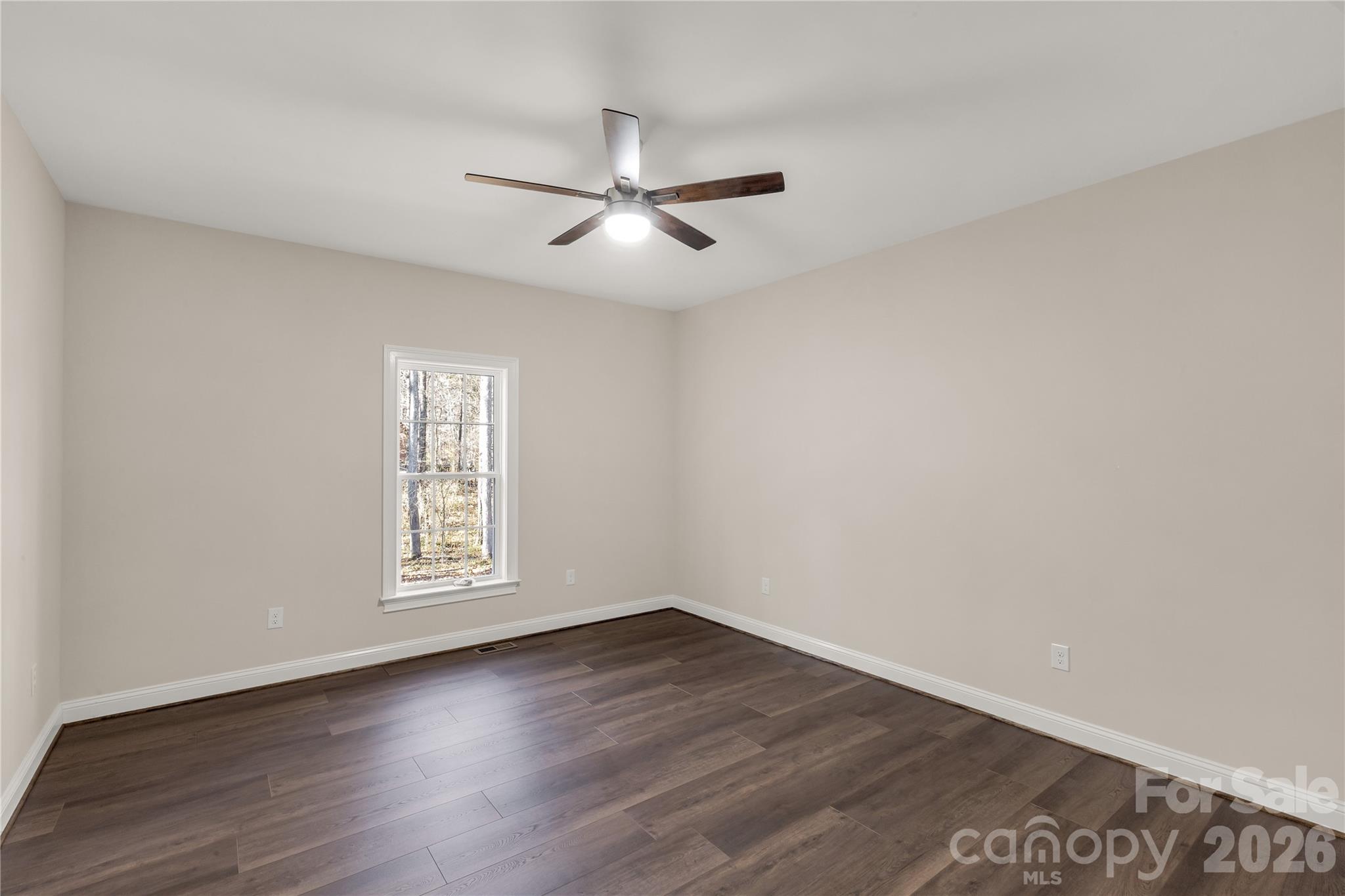 Single Family Residence at 1489 Paraham Road S, York, photo 25 of 45