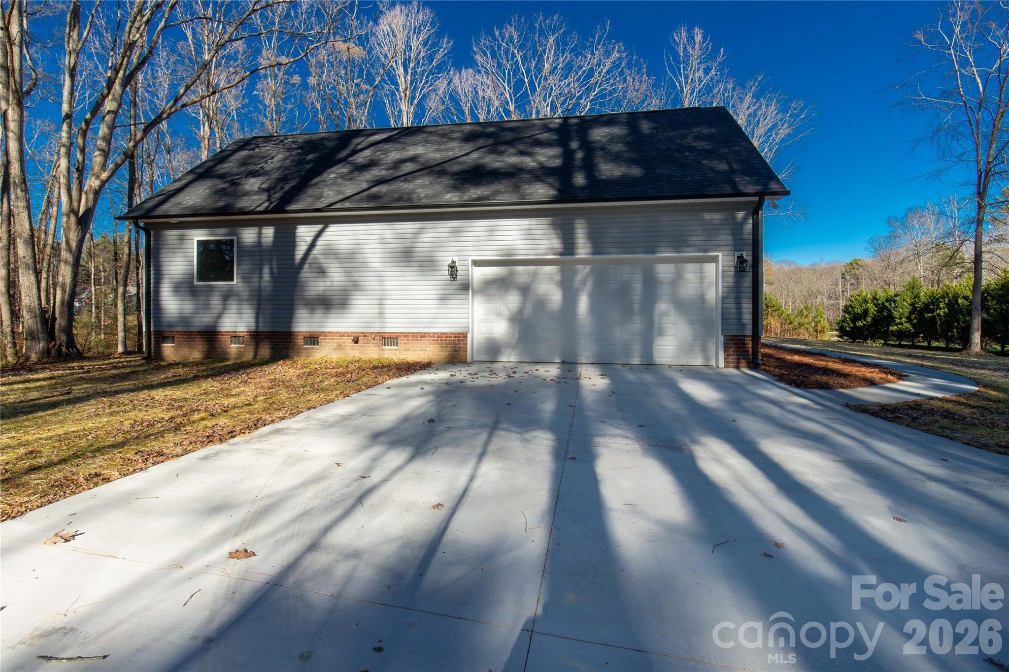 Single Family Residence at 1489 Paraham Road S, York, photo 36 of 45