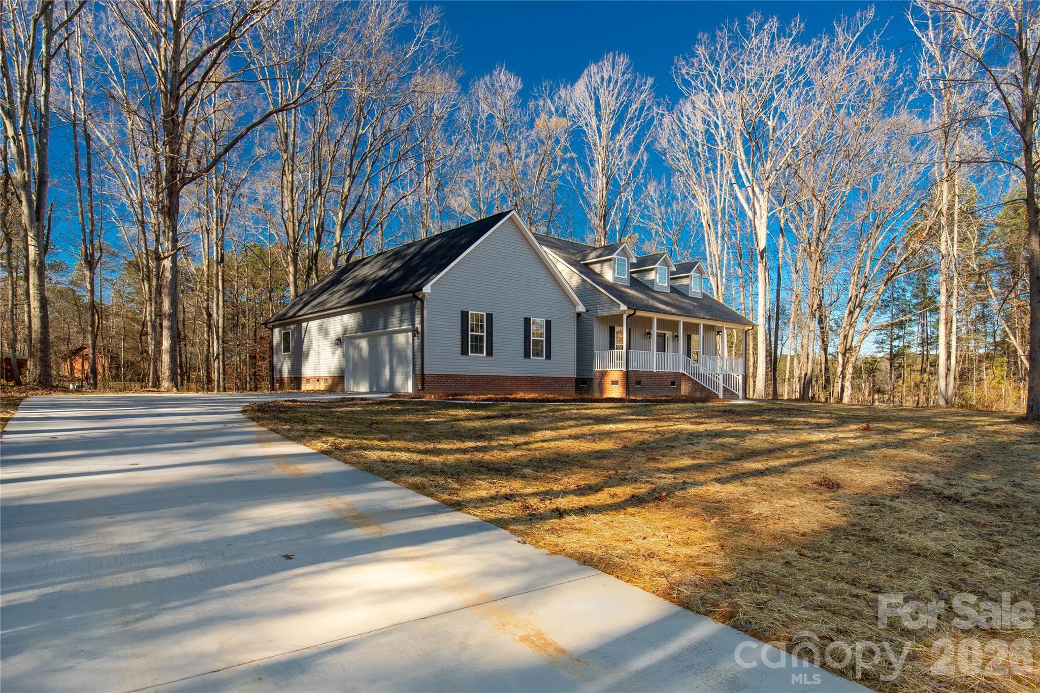 Single Family Residence at 1489 Paraham Road S, York, photo 37 of 45