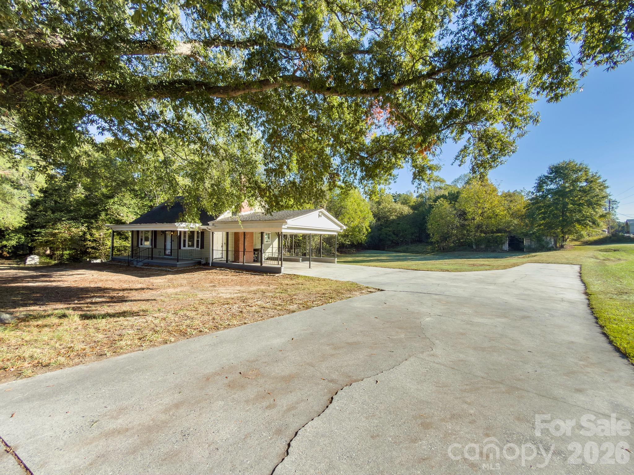 Single Family Residence at 1002 Ramseur Road, Bessemer City, photo 28 of 41