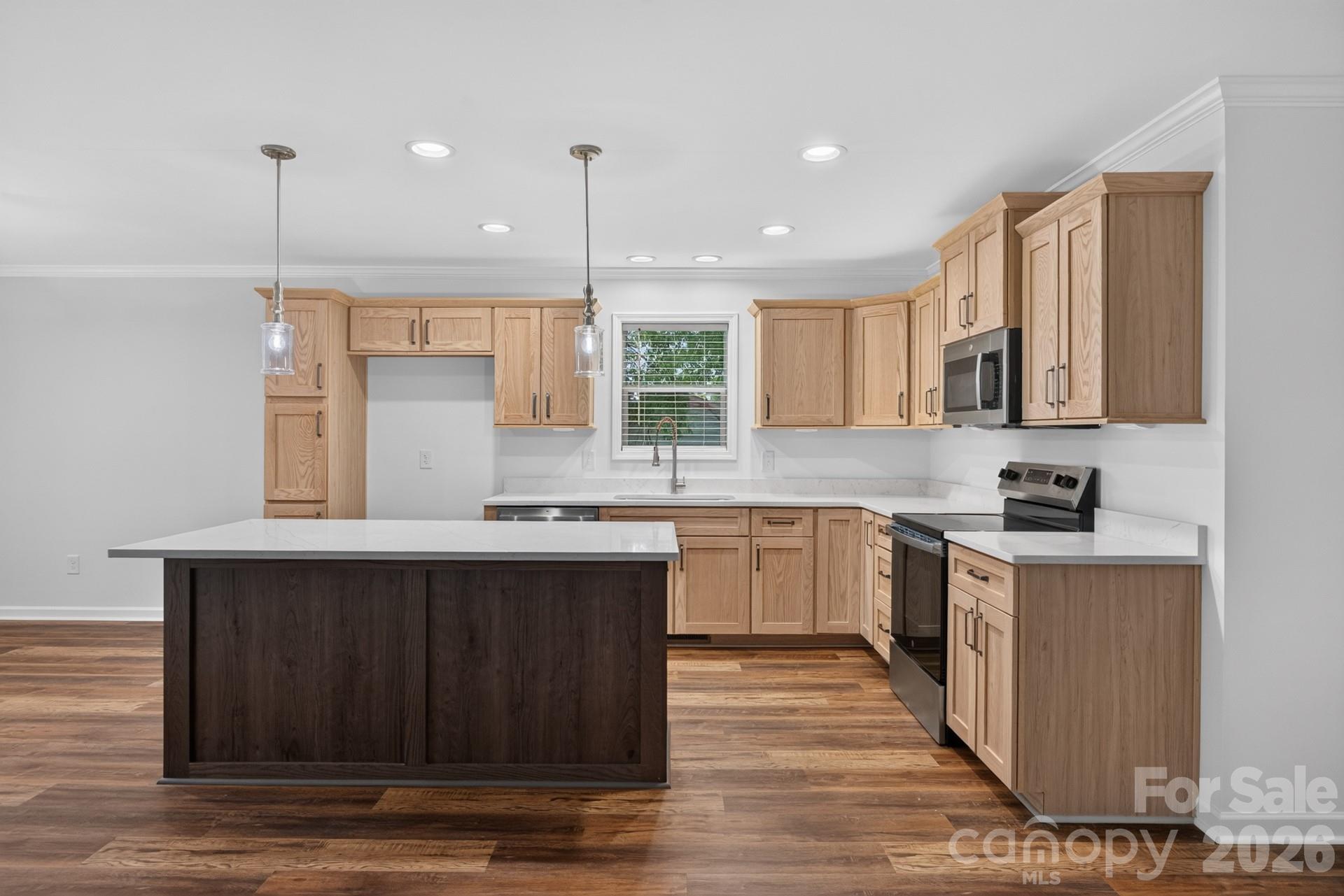 Single Family Residence at 3898 Yarbrough Avenue, Winston Salem, photo 14 of 36