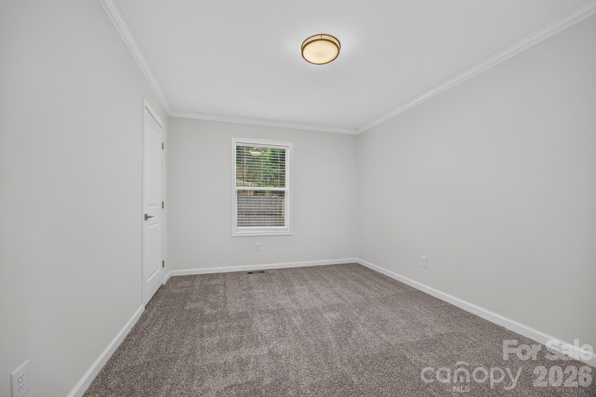 Single Family Residence at 3898 Yarbrough Avenue, Winston Salem, photo 29 of 36