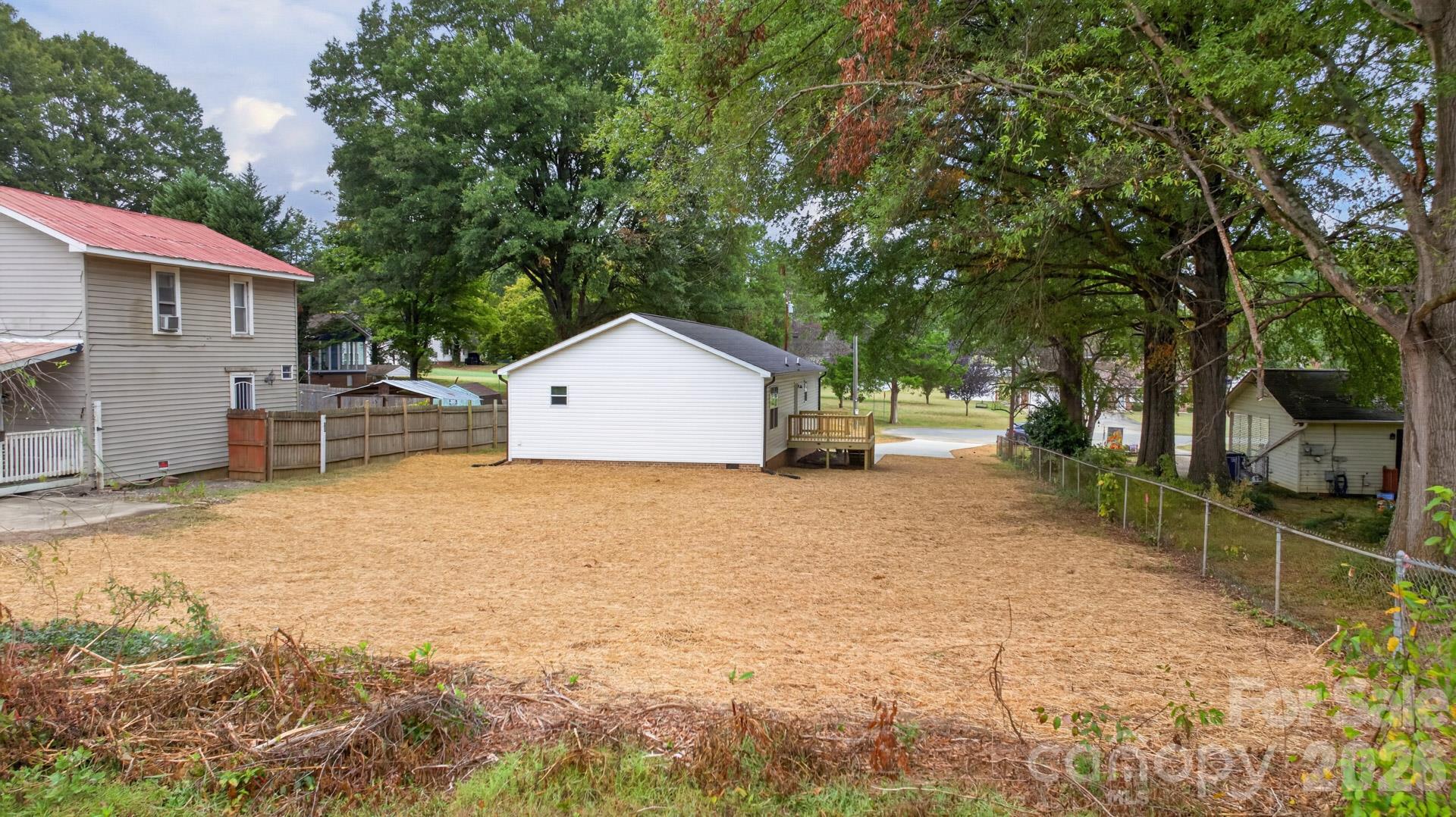 Single Family Residence at 3898 Yarbrough Avenue, Winston Salem, photo 36 of 36