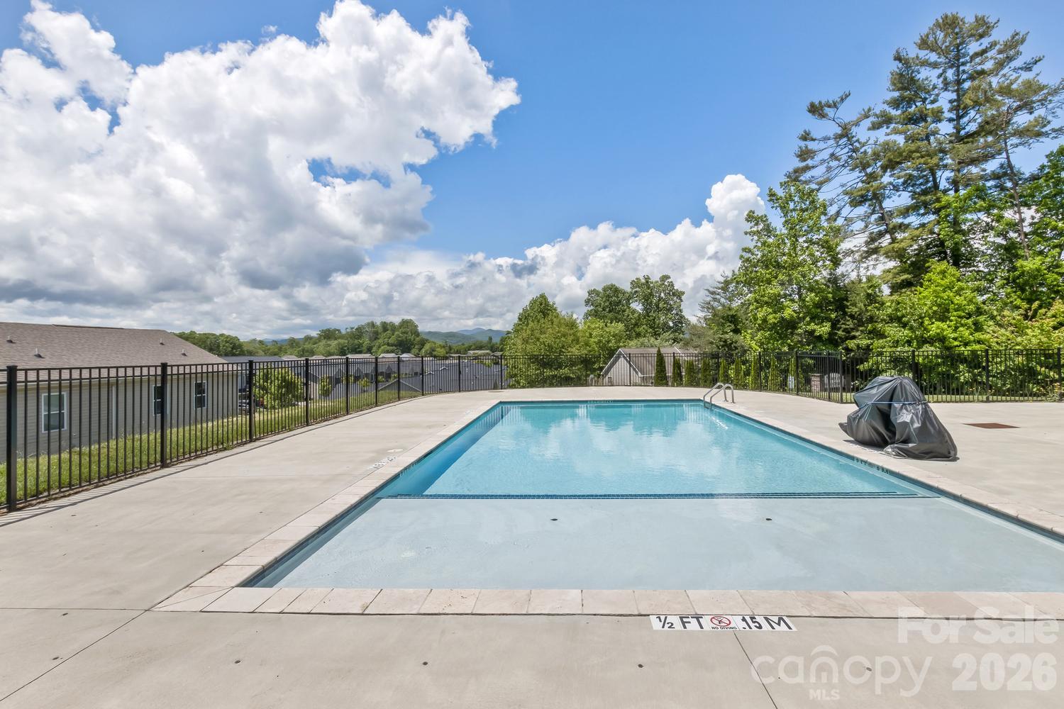 Community Pool open Memorial Day to Labor Day - 5 Lilac Fields Way, Arden