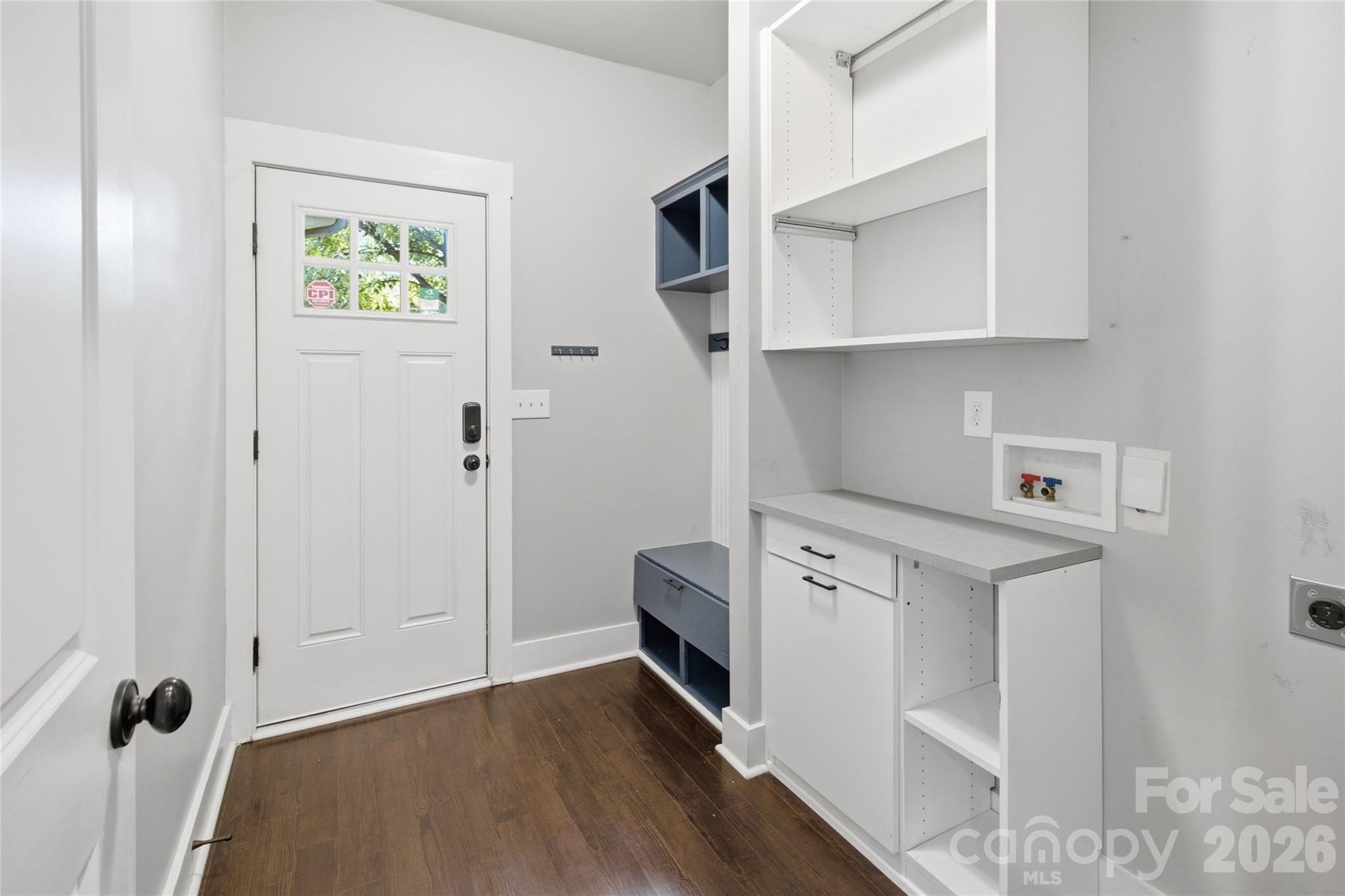 Single Family Residence at 1251 Badger Court, Charlotte, photo 9 of 28