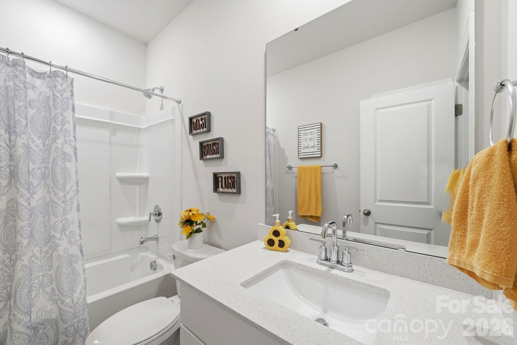Single Family Residence at 5379 Turtle Creek Drive, Denver, photo 27 of 42