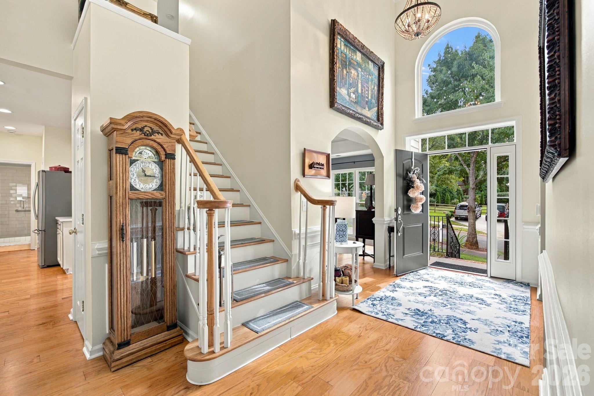 Single Family Residence at 20304 Southshore Drive, Cornelius, photo 6 of 46