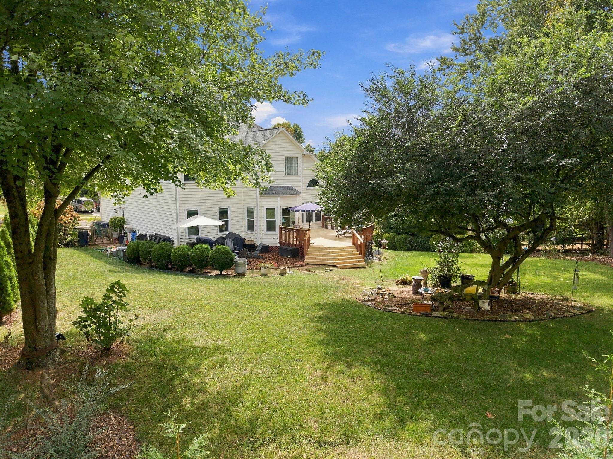 Single Family Residence at 20304 Southshore Drive, Cornelius, photo 36 of 46