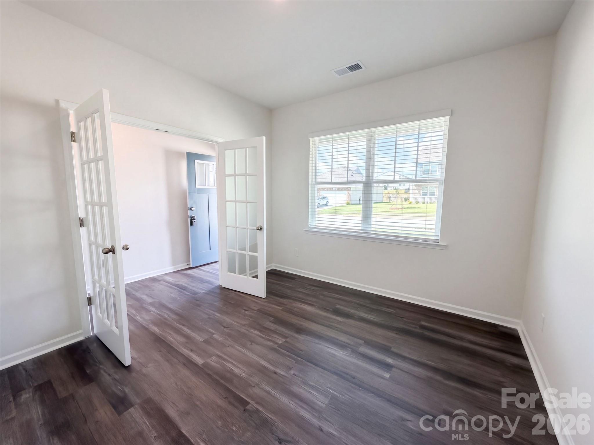 Single Family Residence at 3049 Sassafras Trail, Gastonia, photo 7 of 22