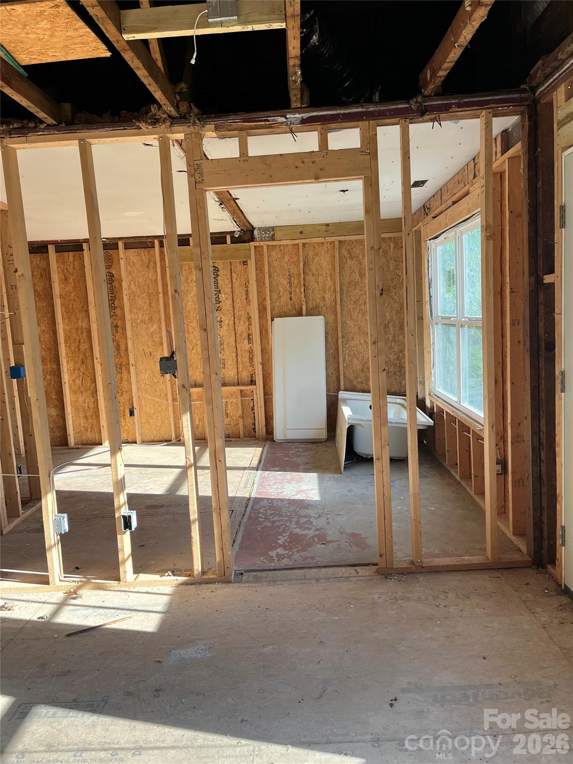 Single Family Residence at 817 Skyland Street, Kannapolis, photo 11 of 14