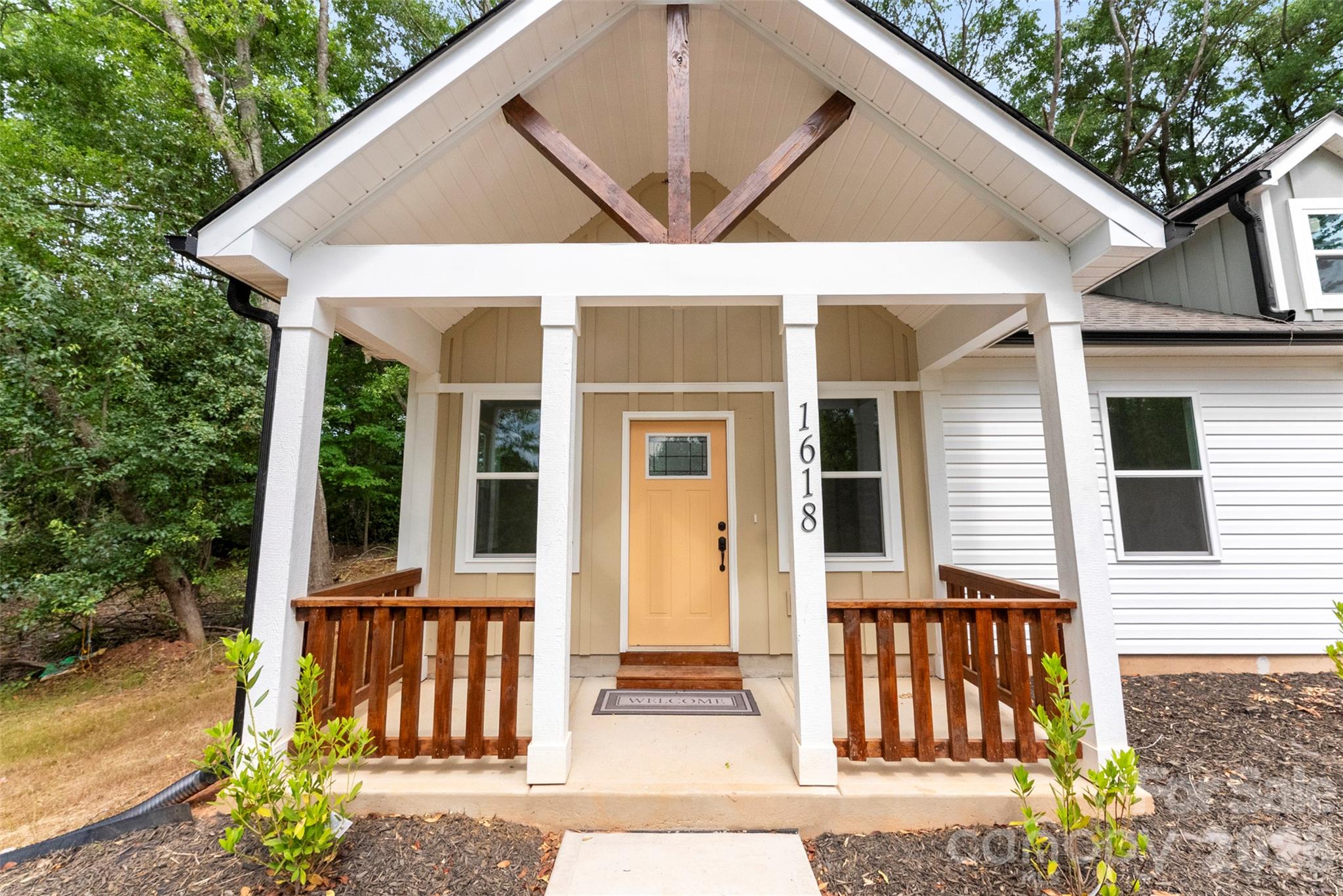 Single Family Residence at 1618 Eaves Road, Shelby, photo 10 of 36