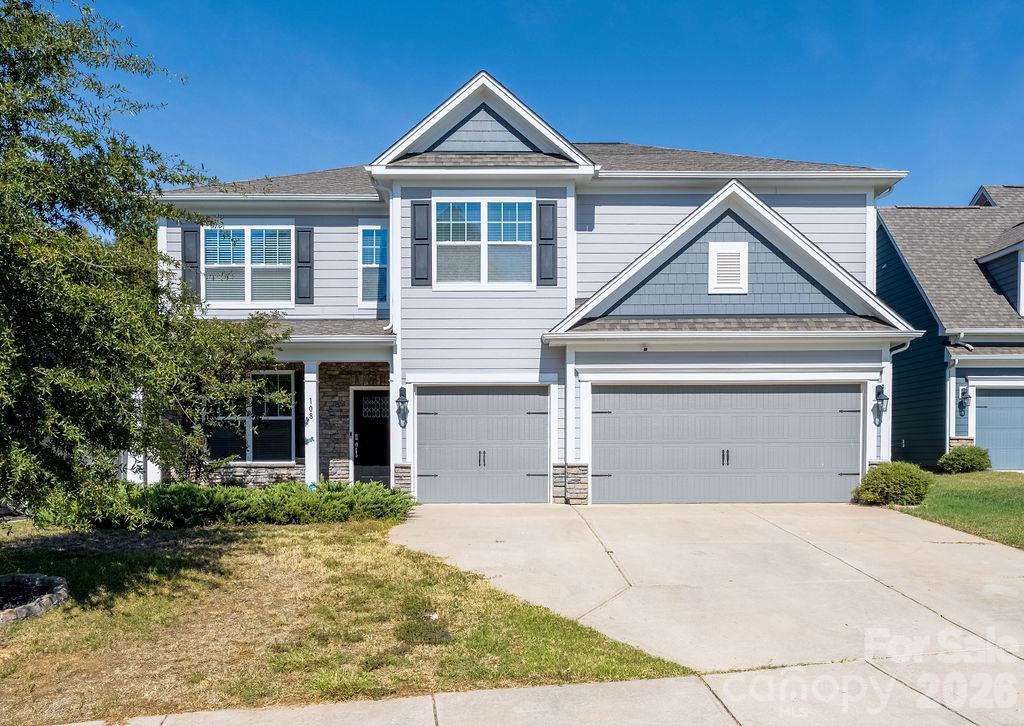 Single Family Residence at 108 Northstone Road, Mooresville, photo 2 of 45