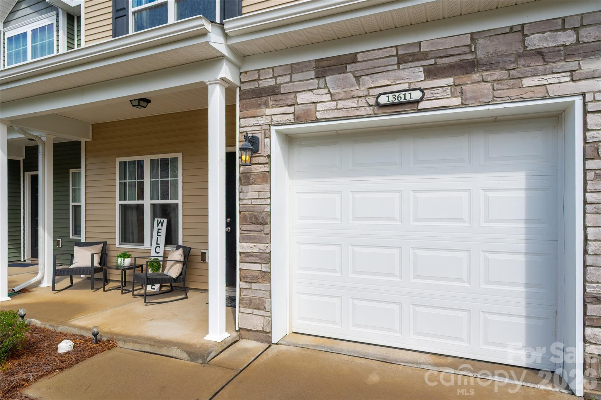 Townhouse at 13611 Browhill Lane, Charlotte, photo 5 of 40