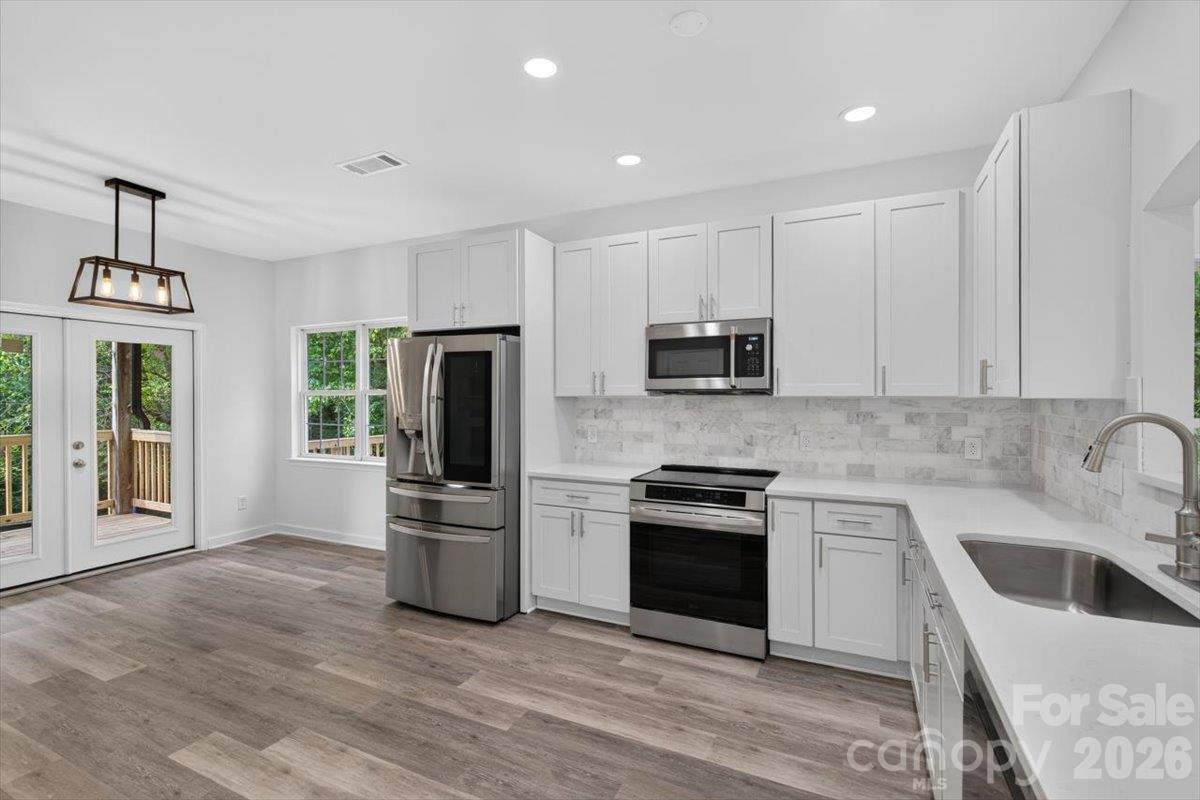 2536 Thornfield Road