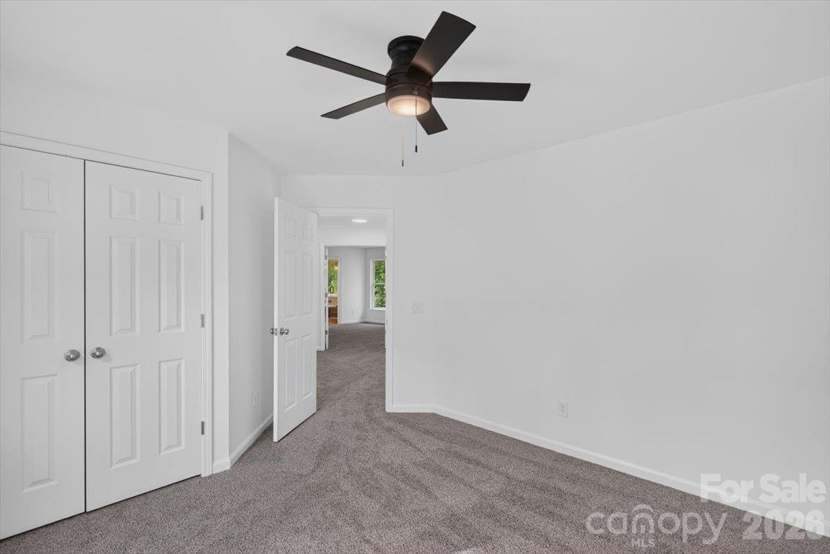 Single Family Residence at 2536 Thornfield Road, Charlotte, photo 23 of 39