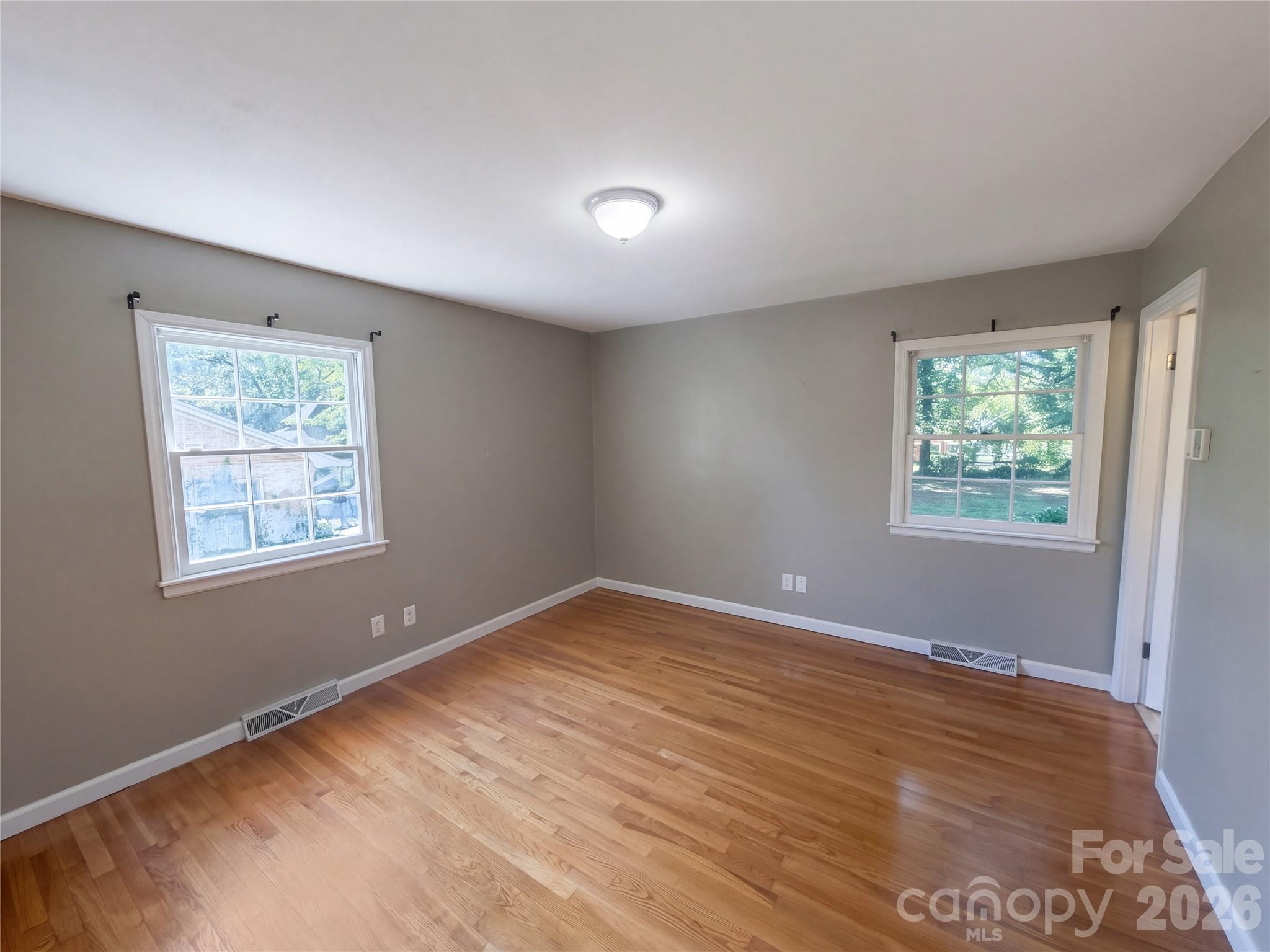 Single Family Residence at 3309 Gardner Park Drive, Gastonia, photo 9 of 16