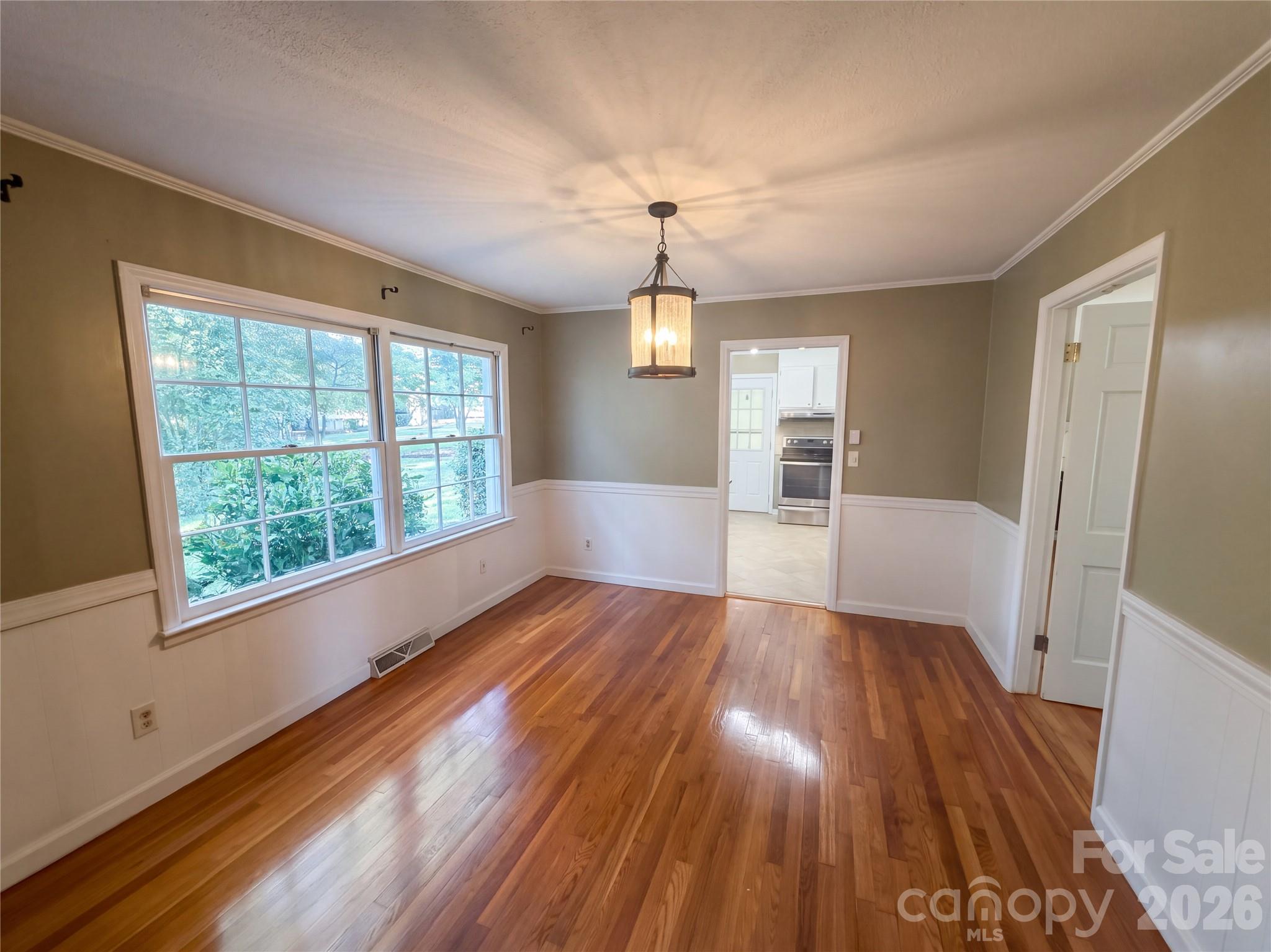 Single Family Residence at 3309 Gardner Park Drive, Gastonia, photo 10 of 16