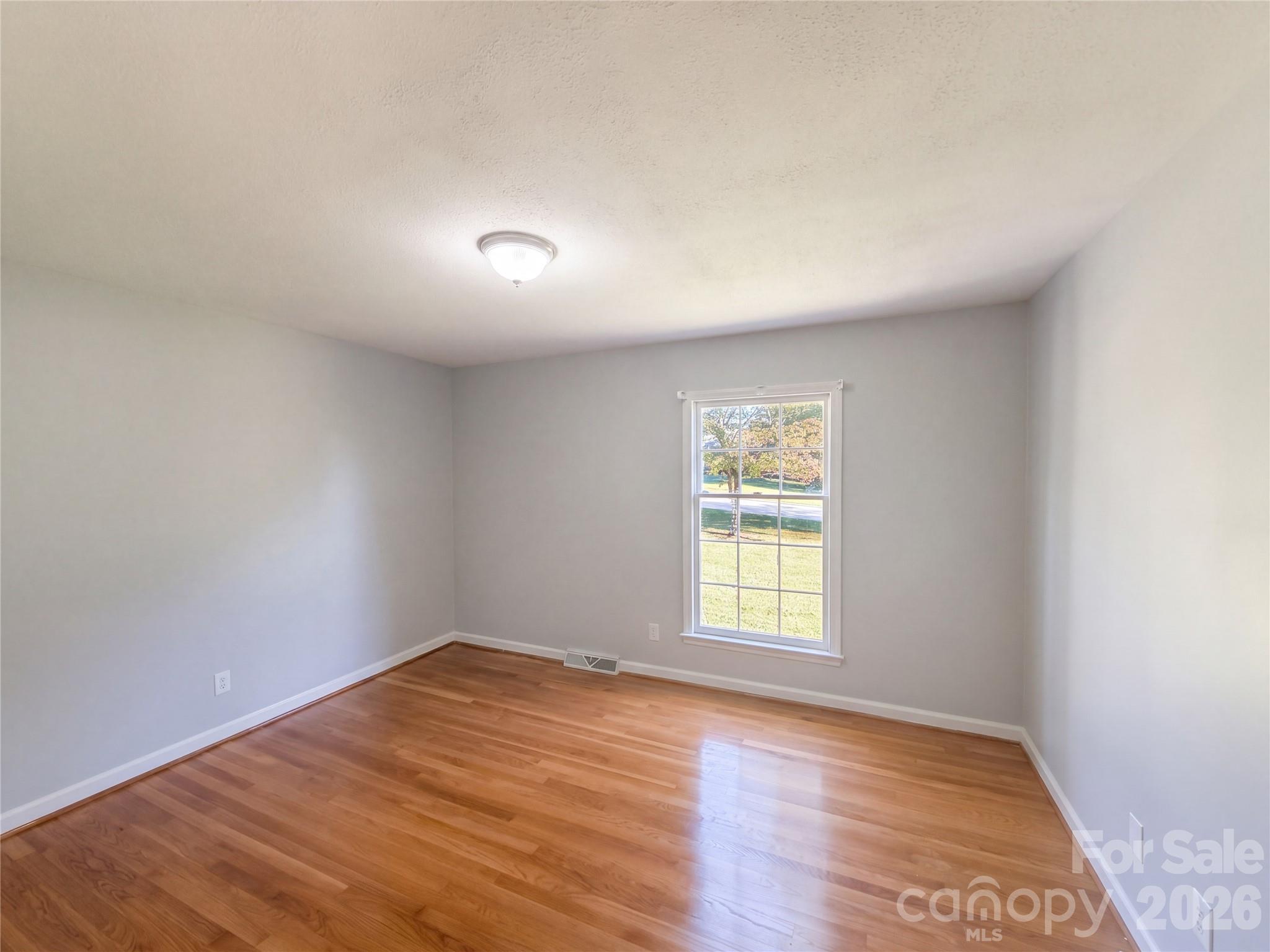 Single Family Residence at 3309 Gardner Park Drive, Gastonia, photo 13 of 16