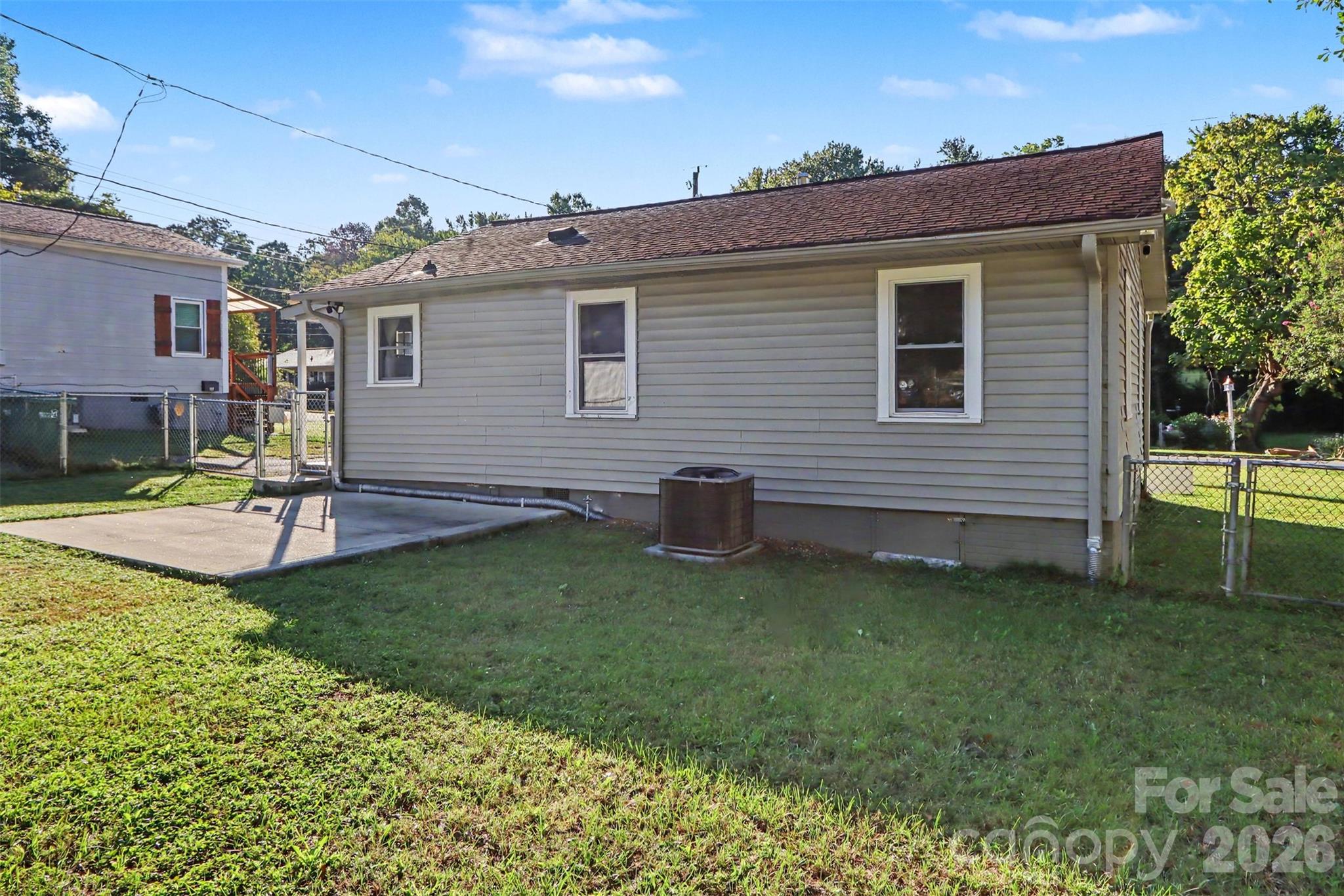 Single Family Residence at 115 Adcock Street, Belmont, photo 42 of 45