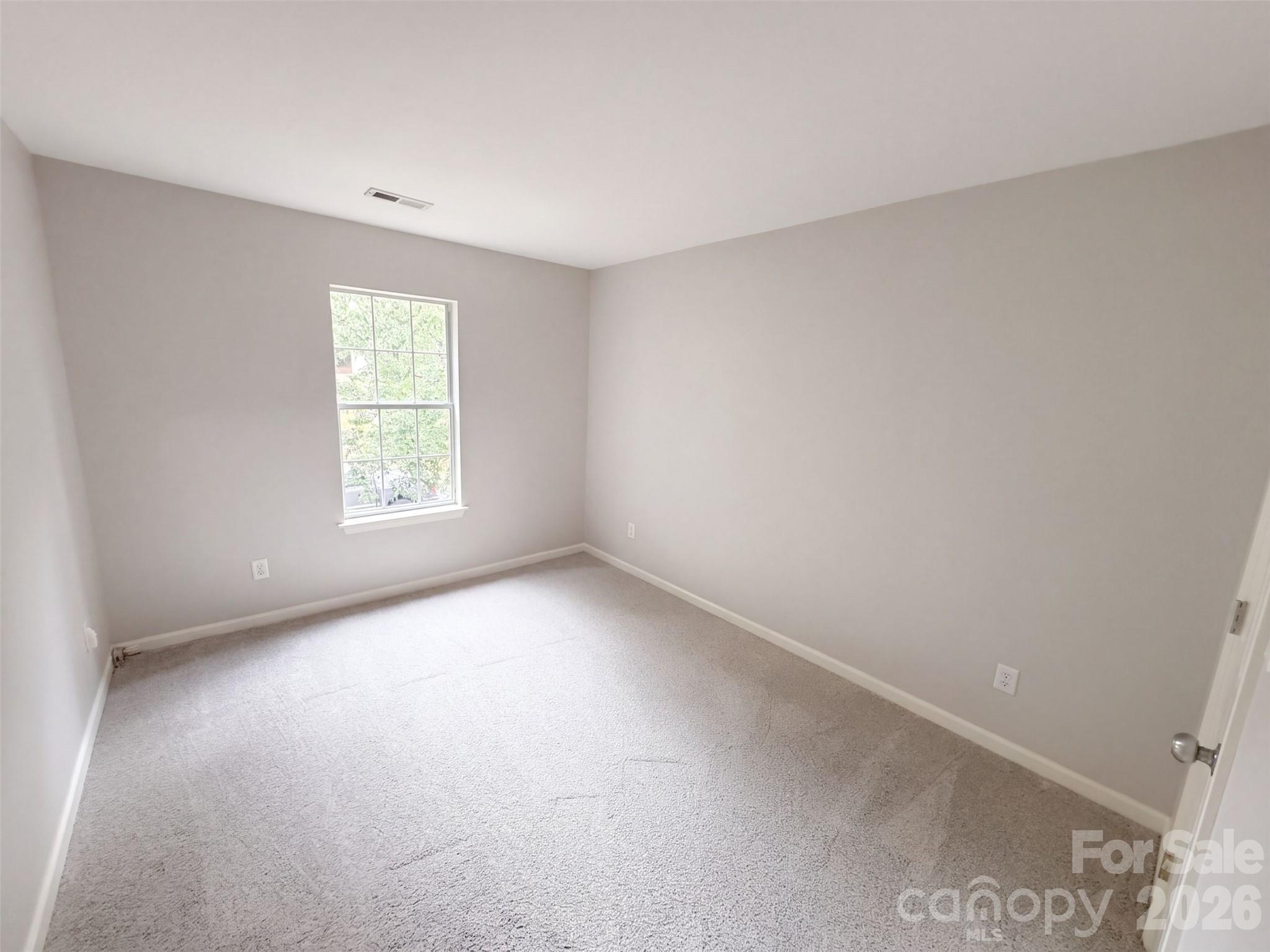 Single Family Residence at 6306 Oxwynn Lane, Charlotte, photo 16 of 36