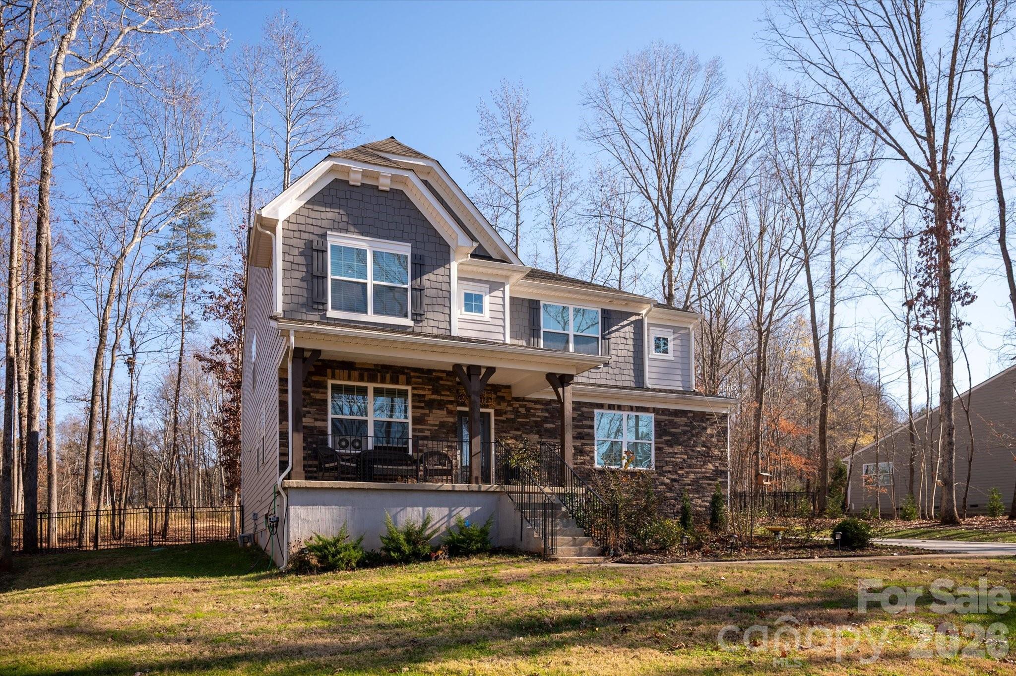 Single Family Residence at 13017 Cinnamon Fern Lane, Mint Hill, photo 2 of 48