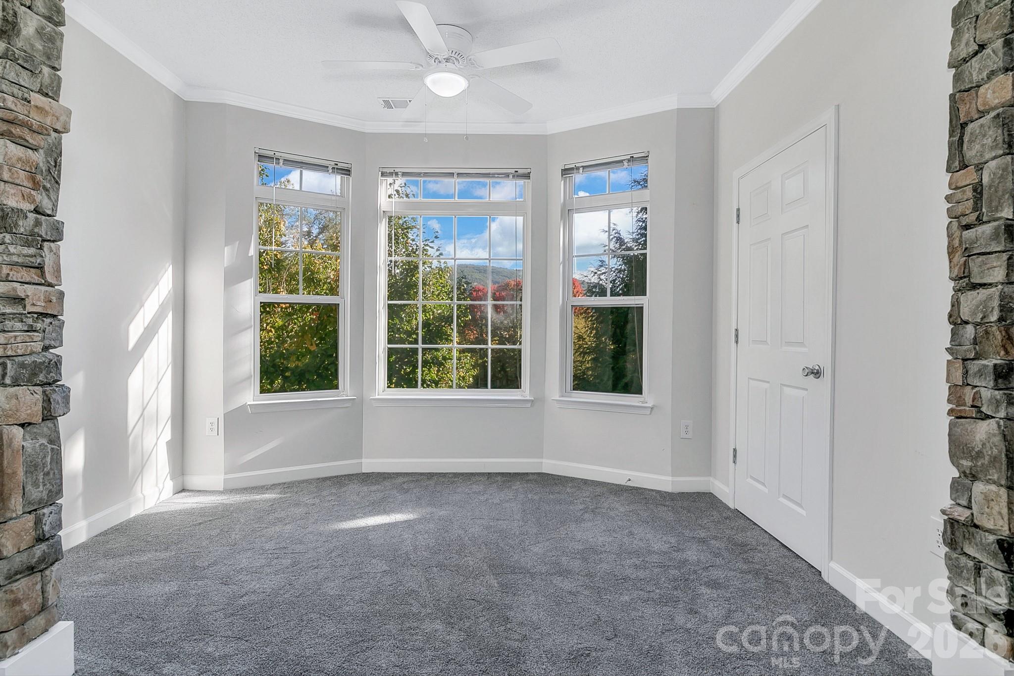 Condominium at 1000 Olde Eastwood Village Boulevard, Asheville, photo 25 of 37