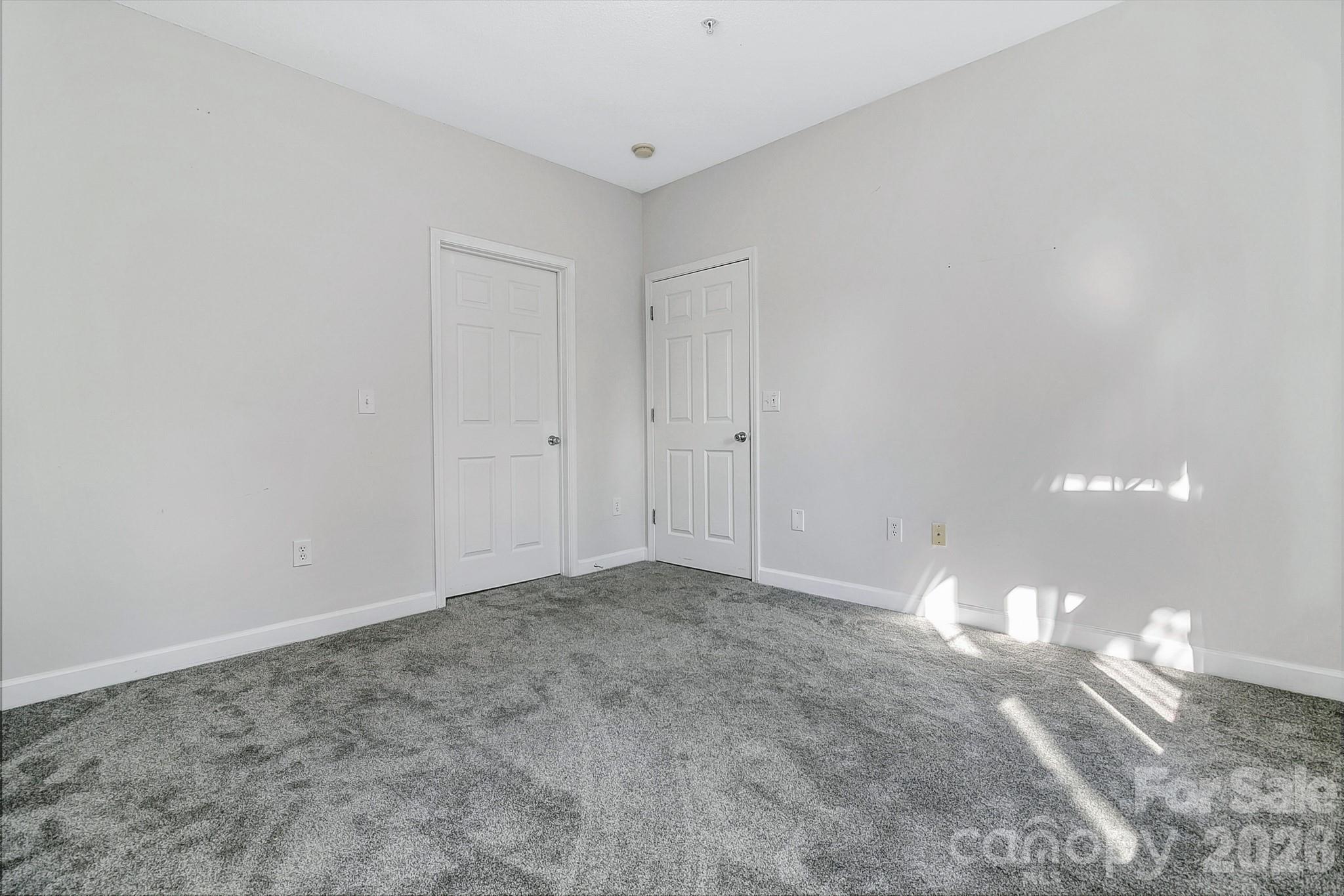 Condominium at 1000 Olde Eastwood Village Boulevard, Asheville, photo 33 of 37