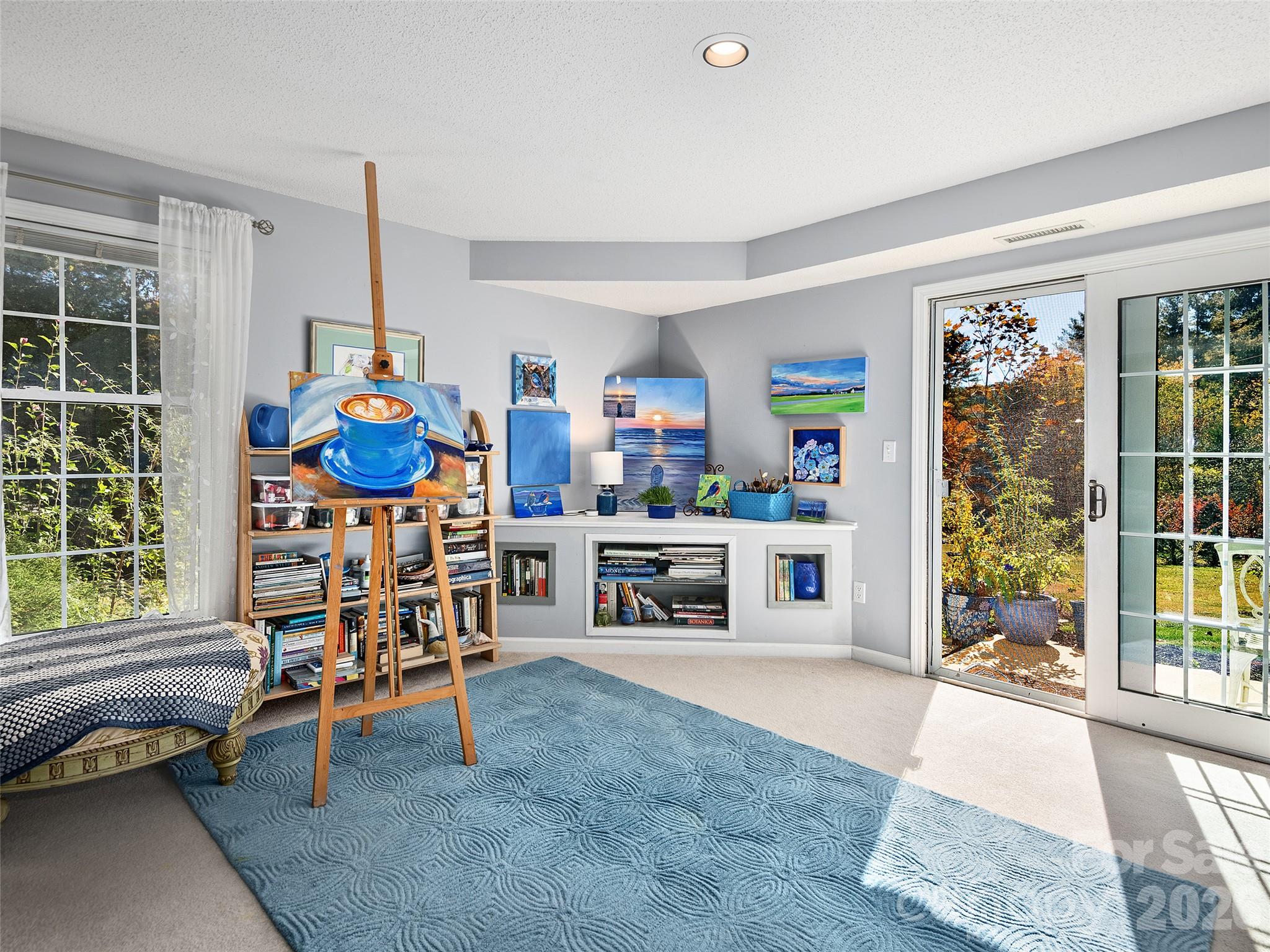 Lower-Level Hobby & Recreation Space - 23 Old Applewood Lane, Hendersonville