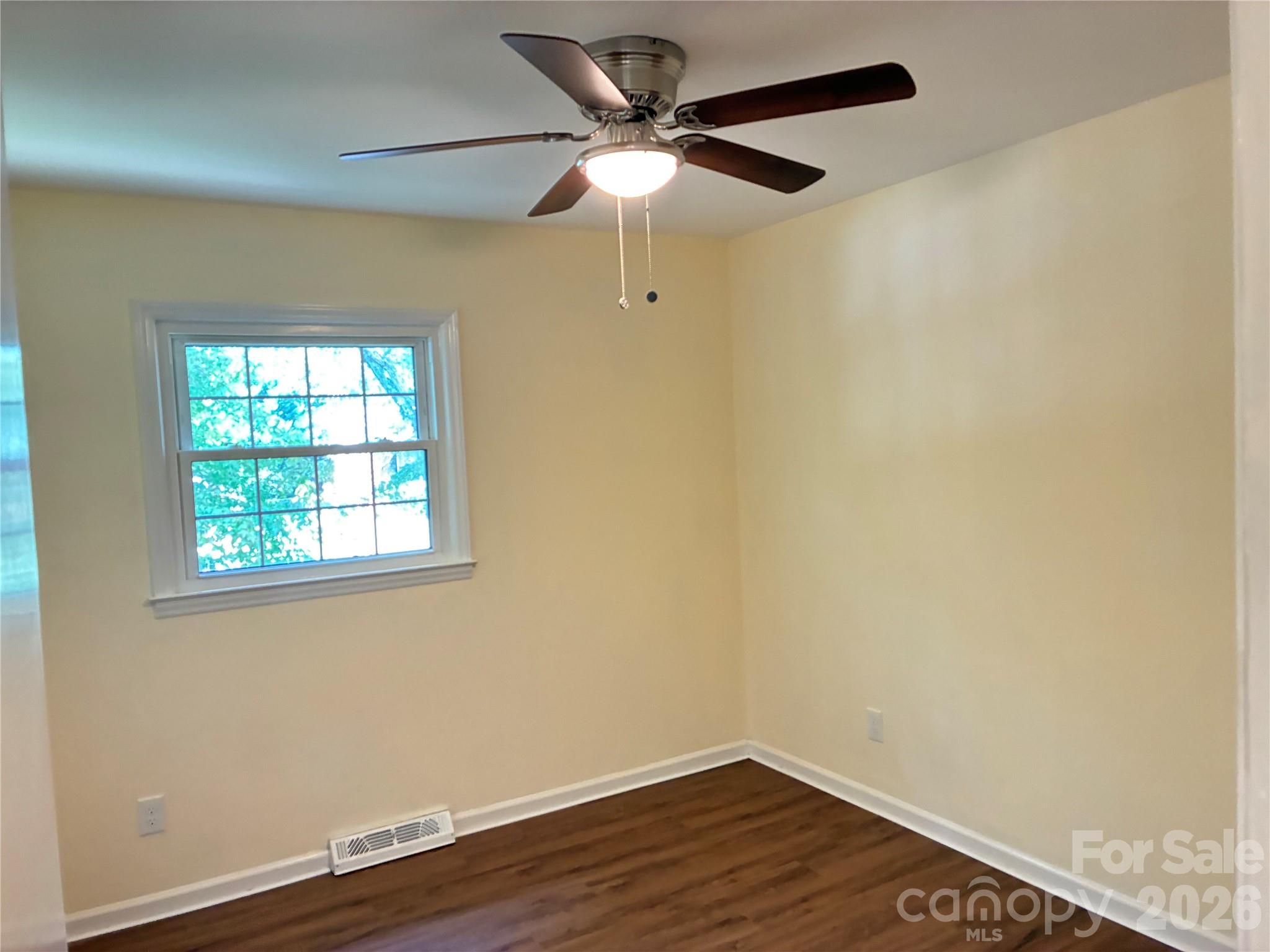 Bedroom 3 - 1140 Fieldstone Road, Mooresville