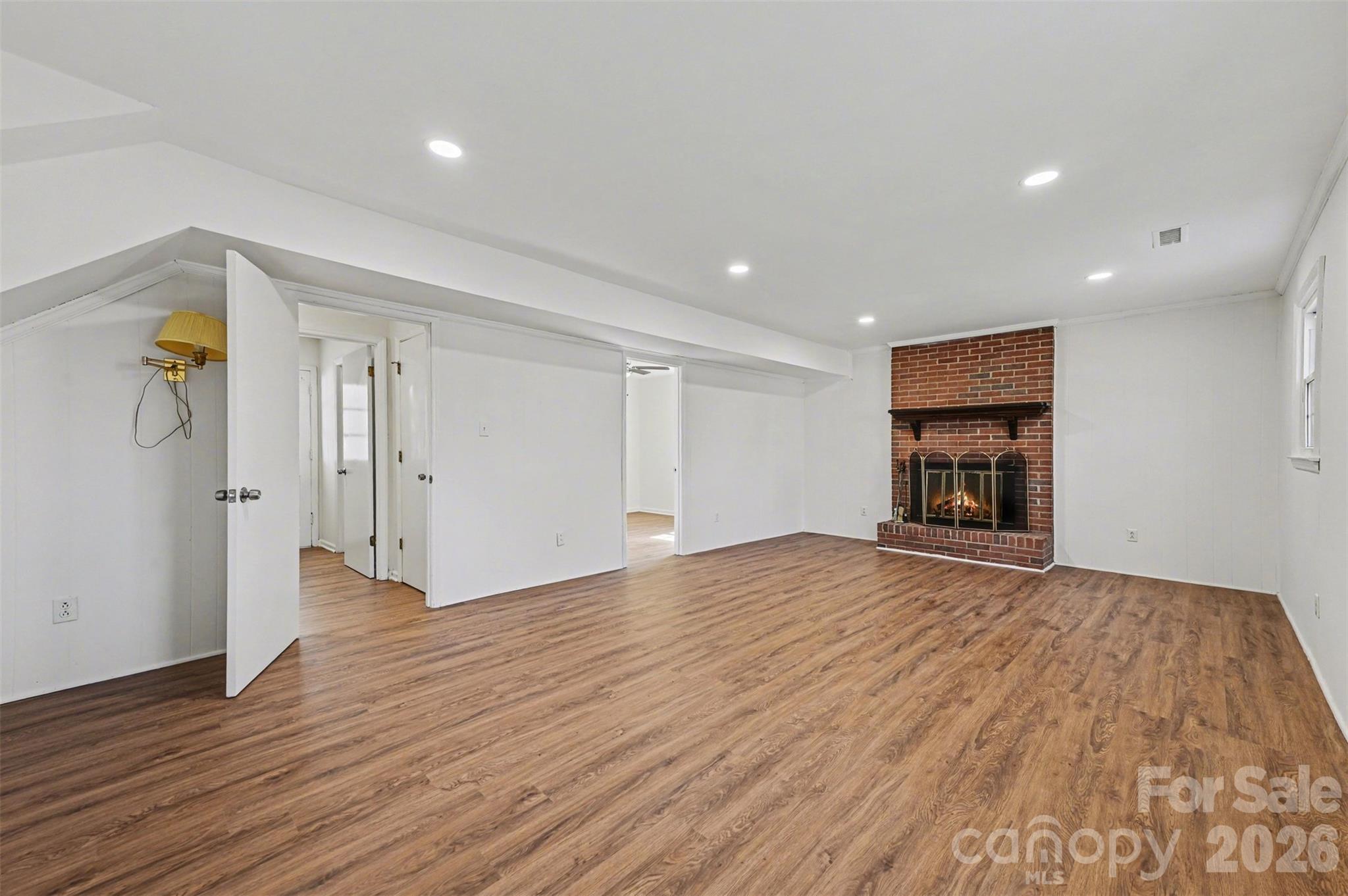 Family Room - 1140 Fieldstone Road, Mooresville