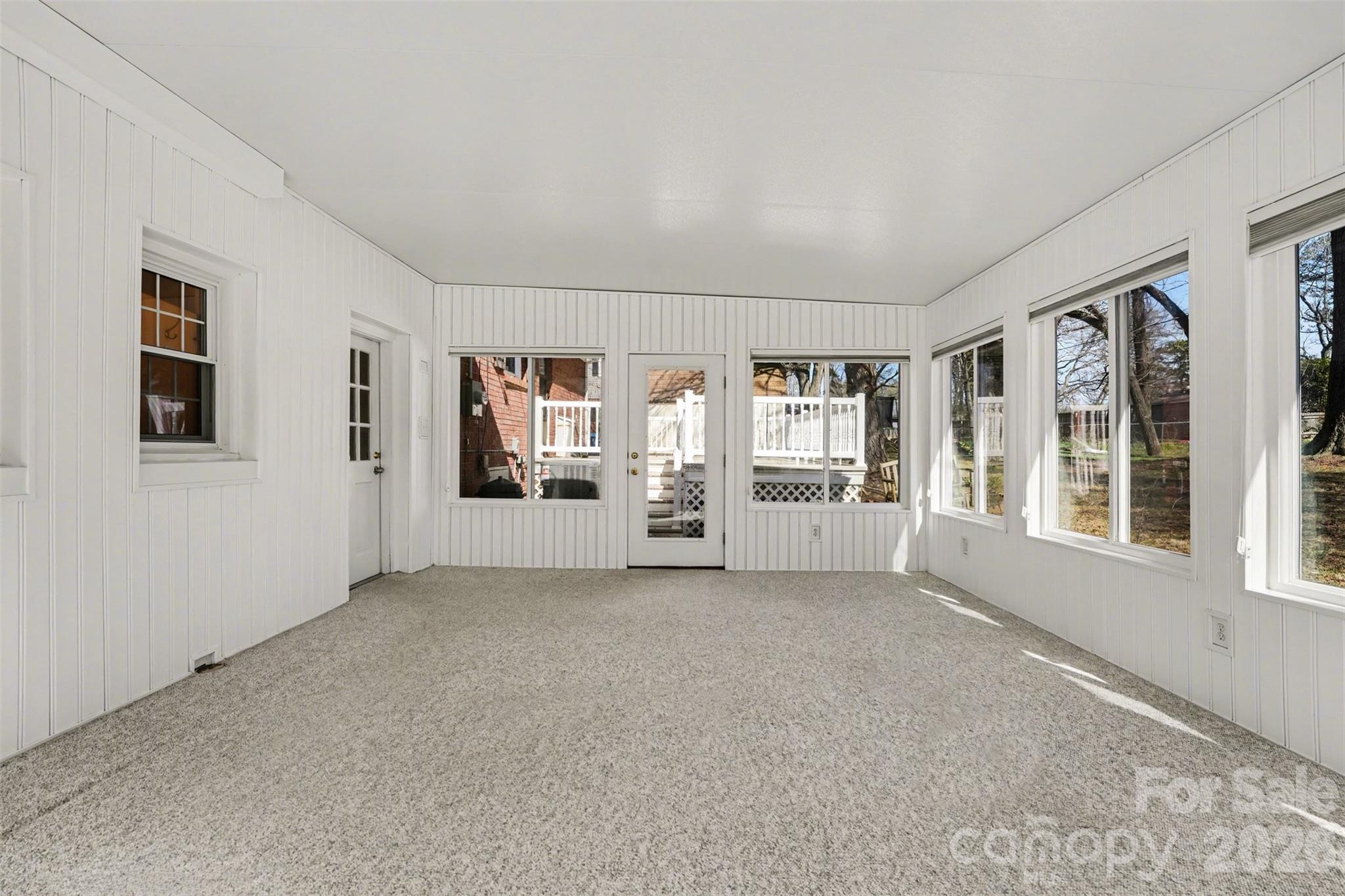 Sunroom - 1140 Fieldstone Road, Mooresville