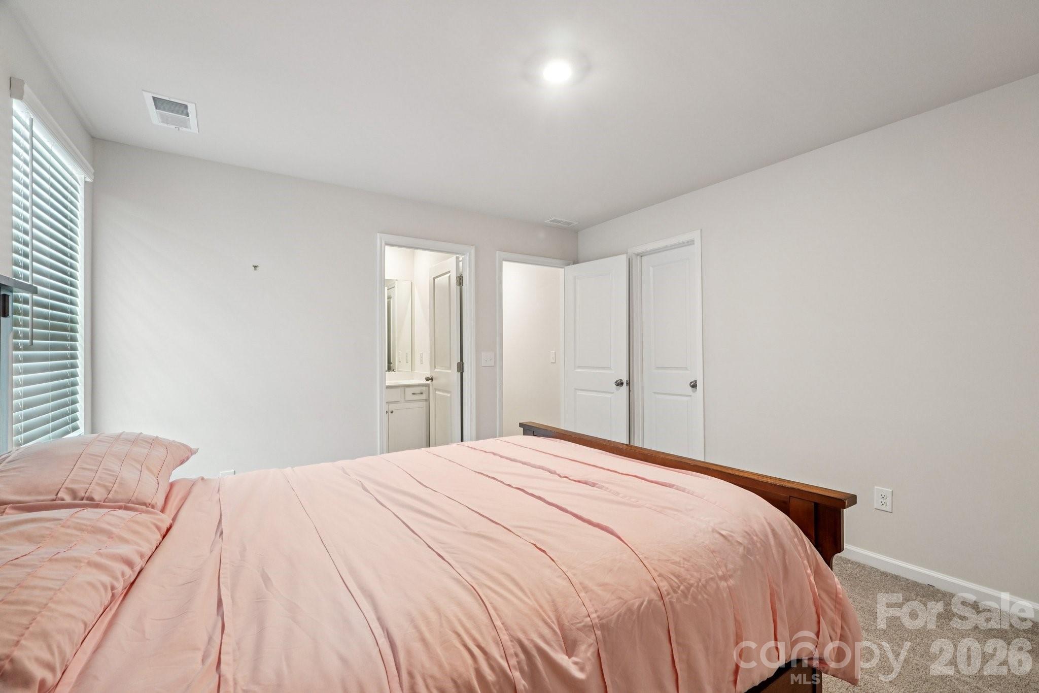 Single Family Residence at 299 Hamptons Cove Road, Troutman, photo 21 of 37