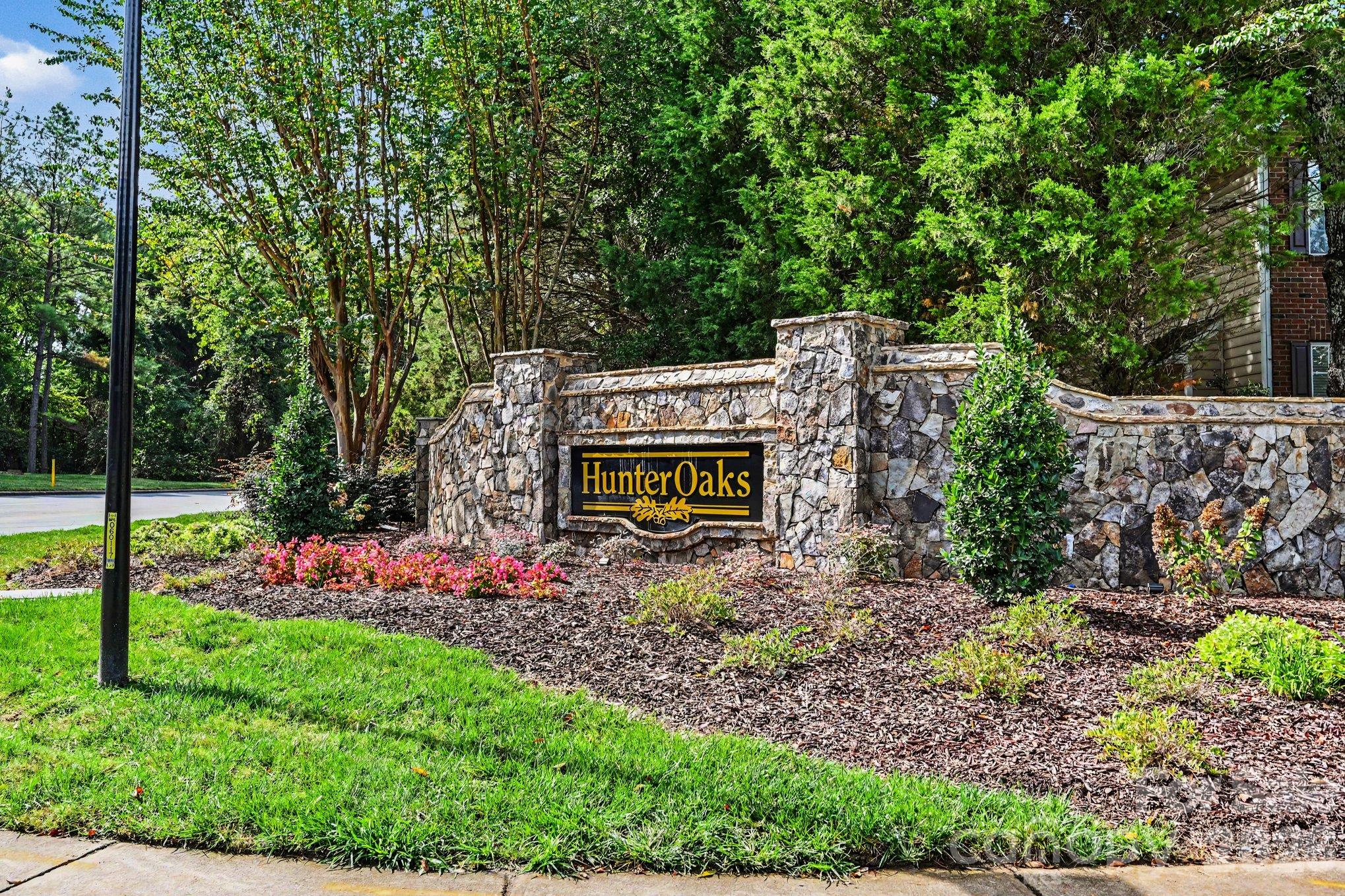 Single Family Residence at 1418 Coachman Drive, Waxhaw, photo 44 of 47