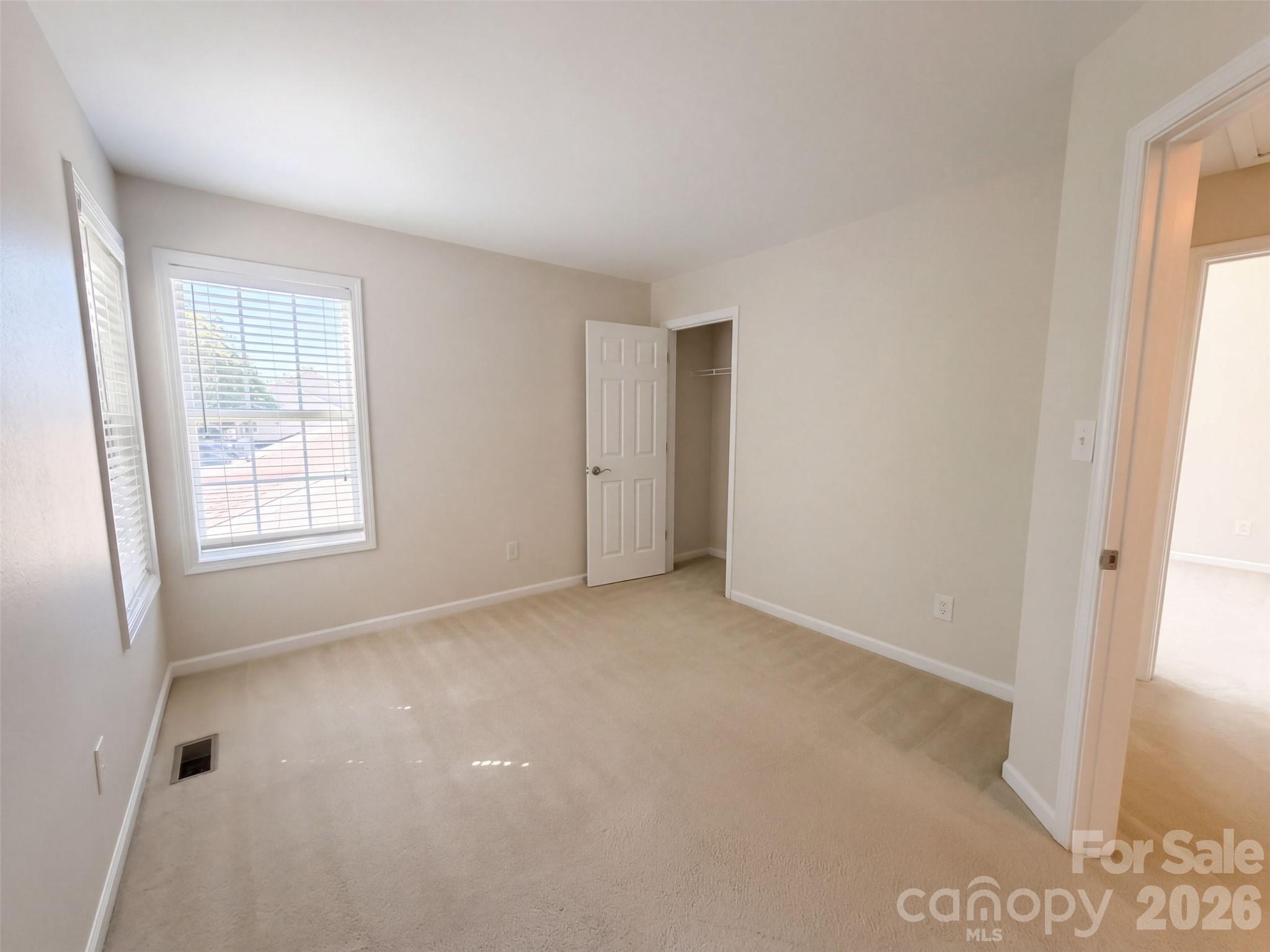 Single Family Residence at 10526 Glory Meadow Court, Charlotte, photo 9 of 20