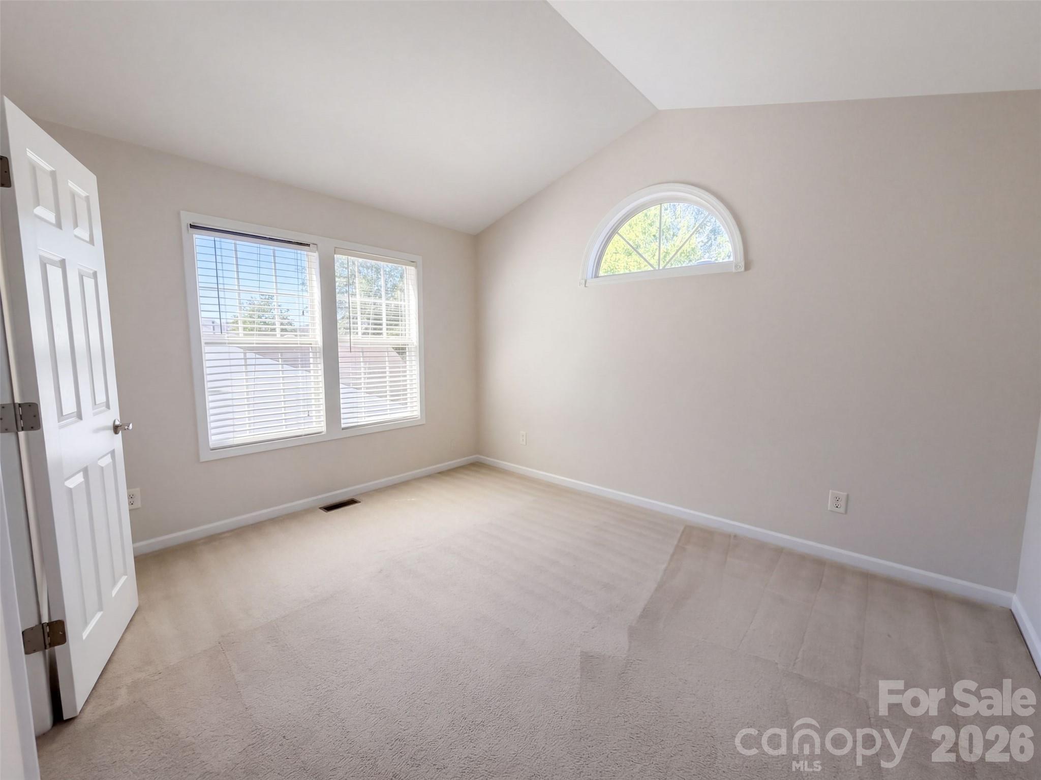 Single Family Residence at 10526 Glory Meadow Court, Charlotte, photo 10 of 20