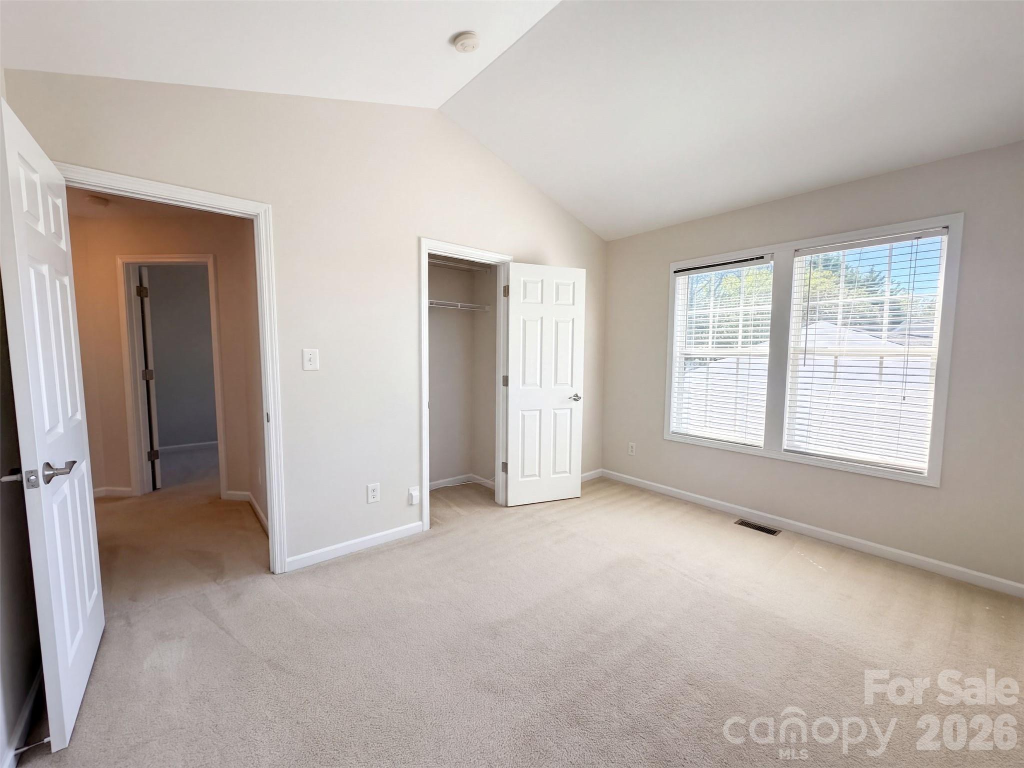 Single Family Residence at 10526 Glory Meadow Court, Charlotte, photo 11 of 20