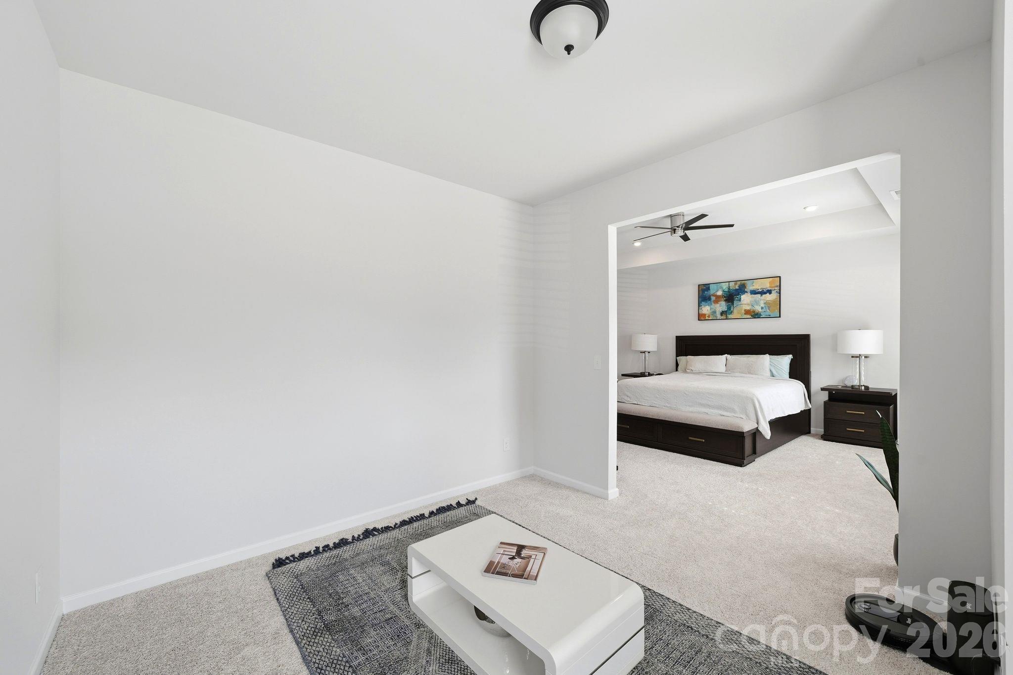 Single Family Residence at 6109 Sunspear Lane, Charlotte, photo 20 of 43