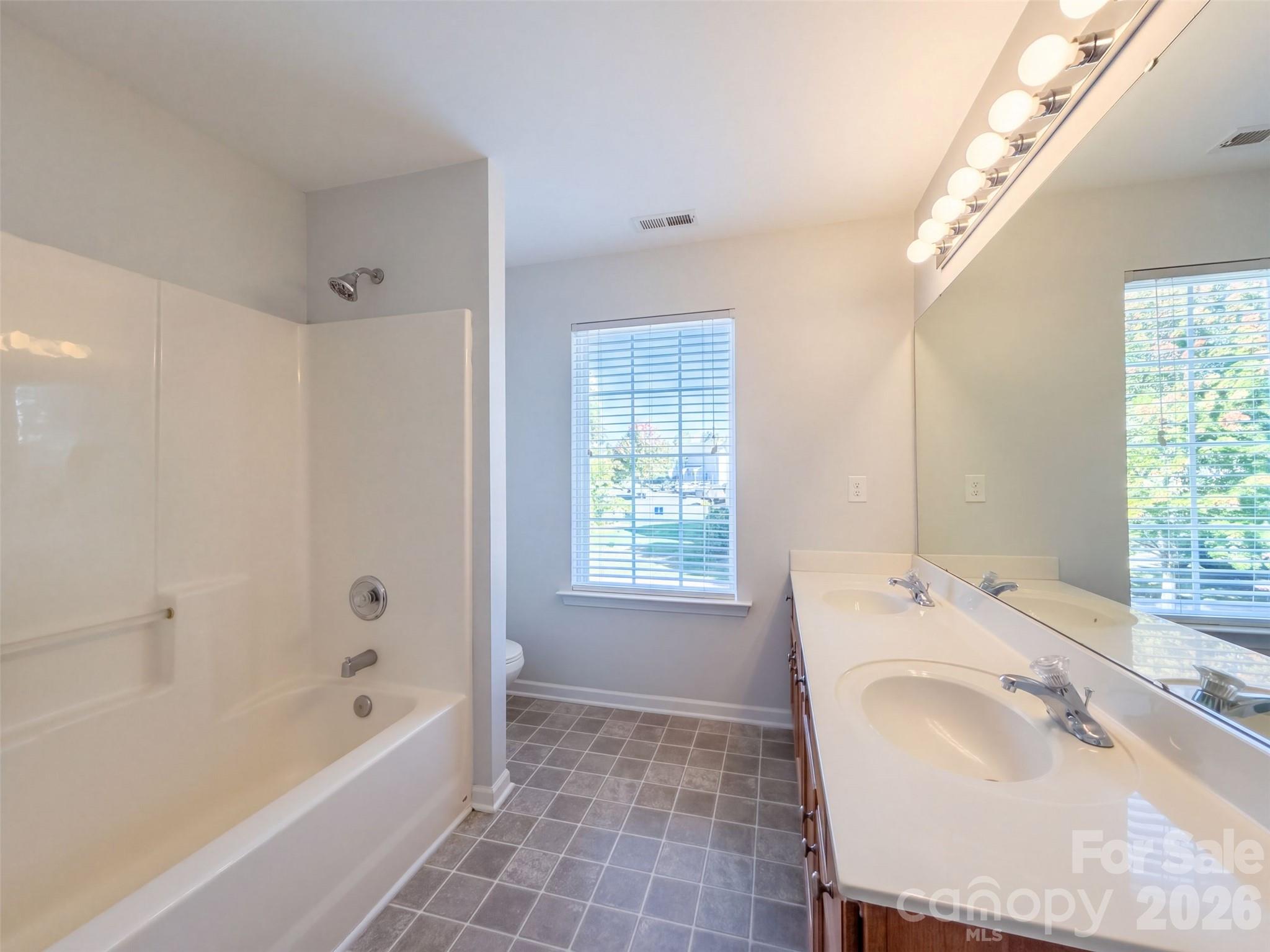Townhouse at 10523 Trolley Run Drive, Cornelius, photo 14 of 17