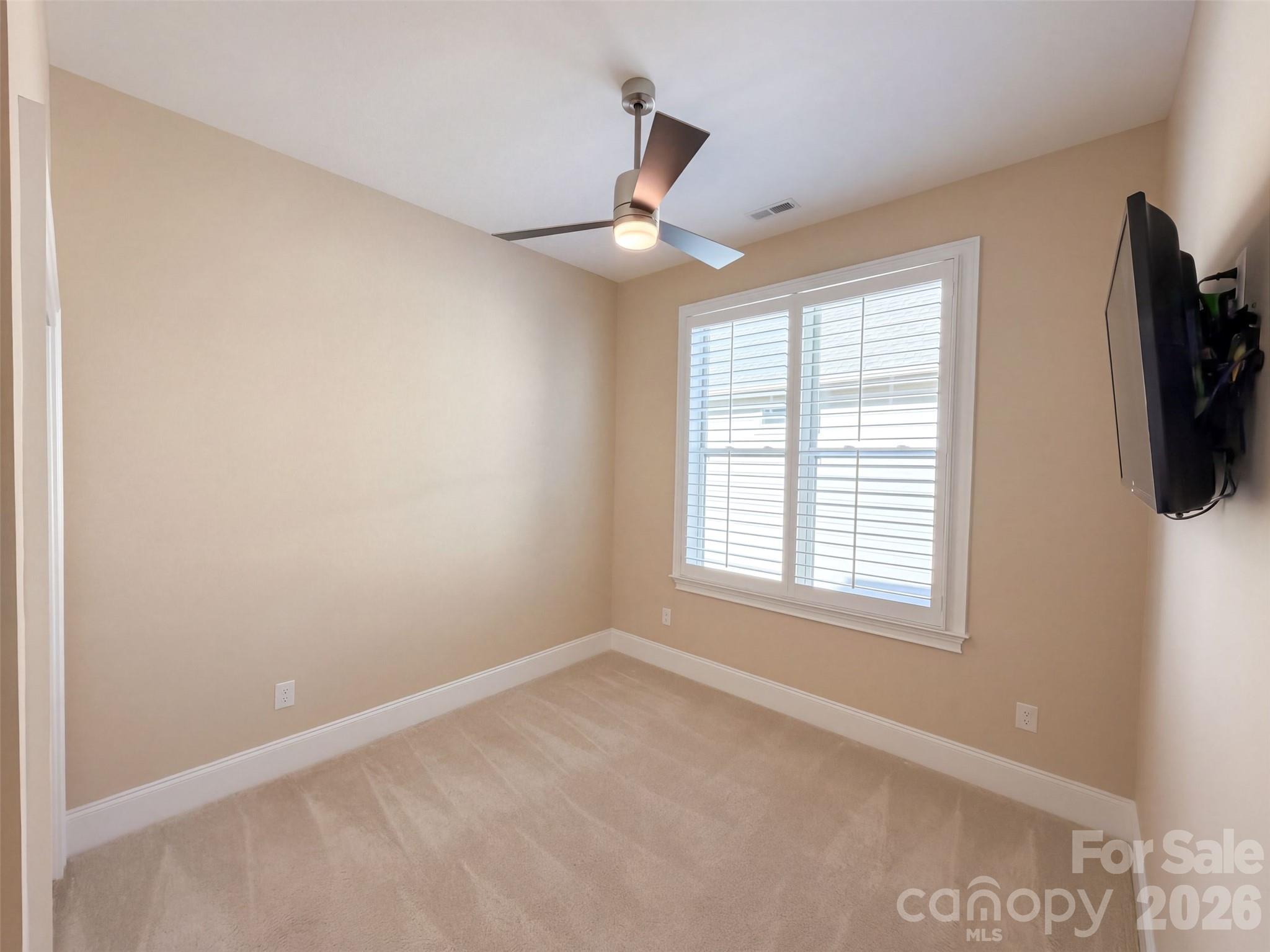 Single Family Residence at 14629 Glen Valley Court, Charlotte, photo 10 of 31