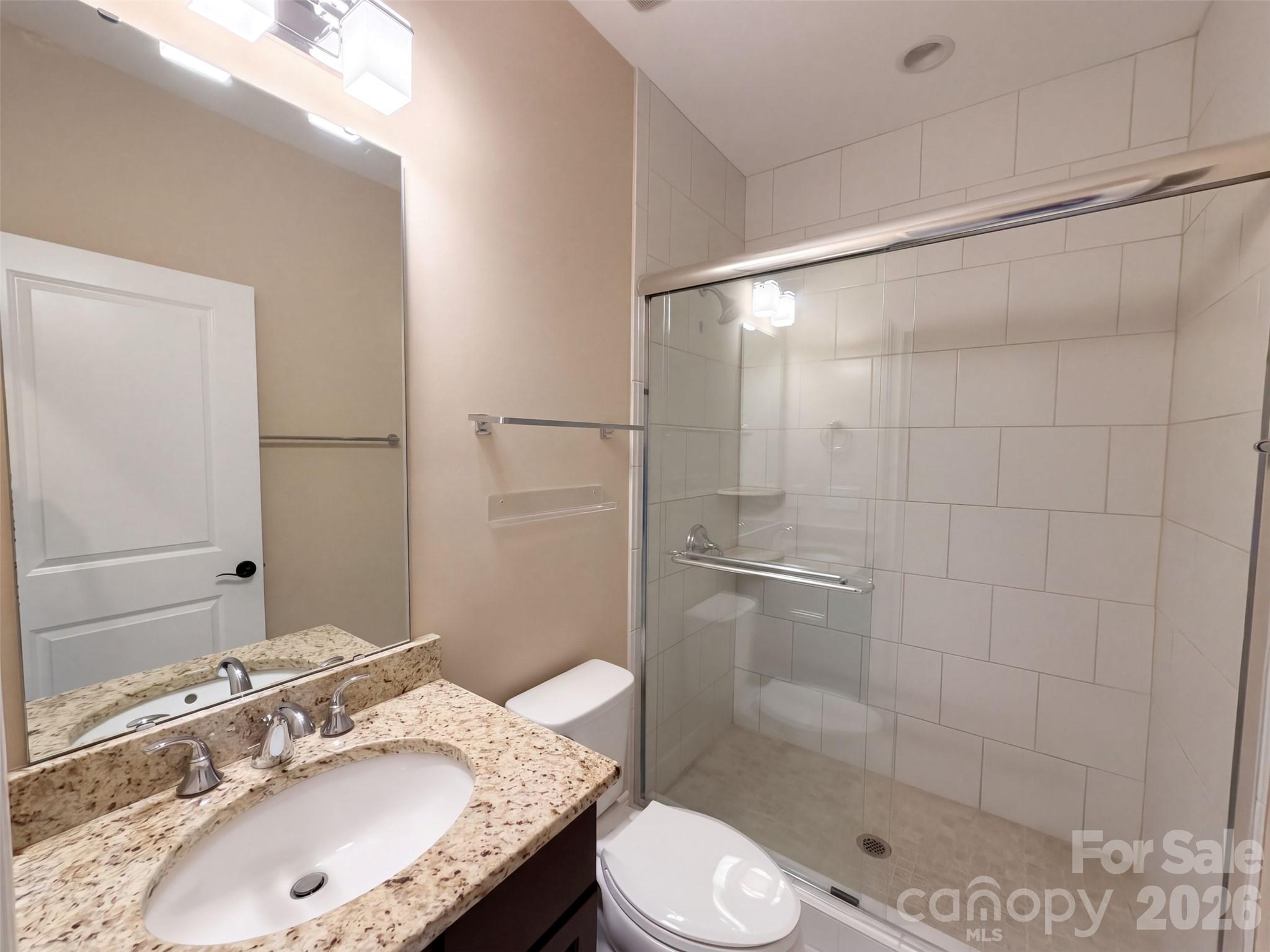 Single Family Residence at 14629 Glen Valley Court, Charlotte, photo 18 of 31